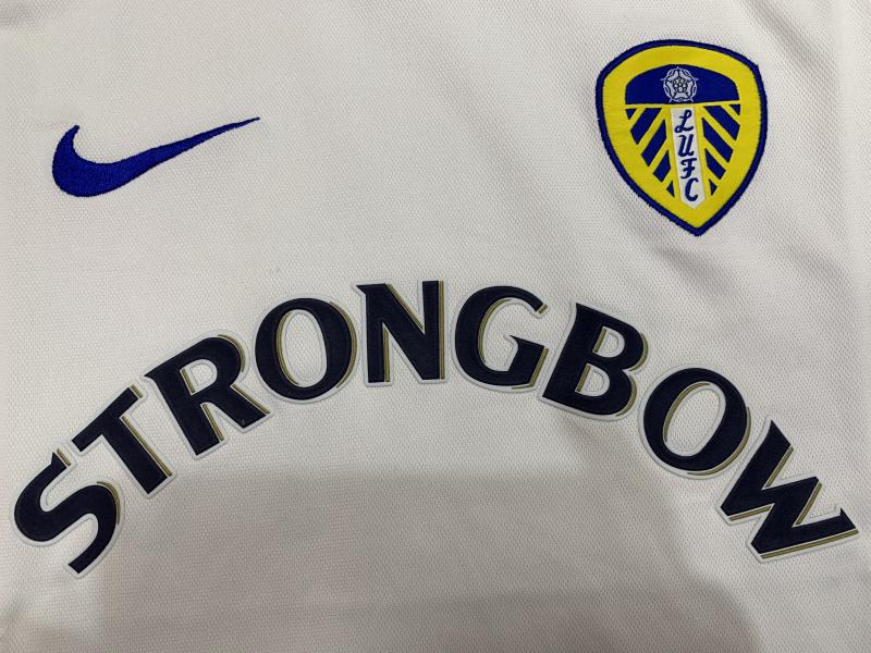 2000/2001 Retro Leeds United Home Soccer Jersey 1:1 Thai Quality