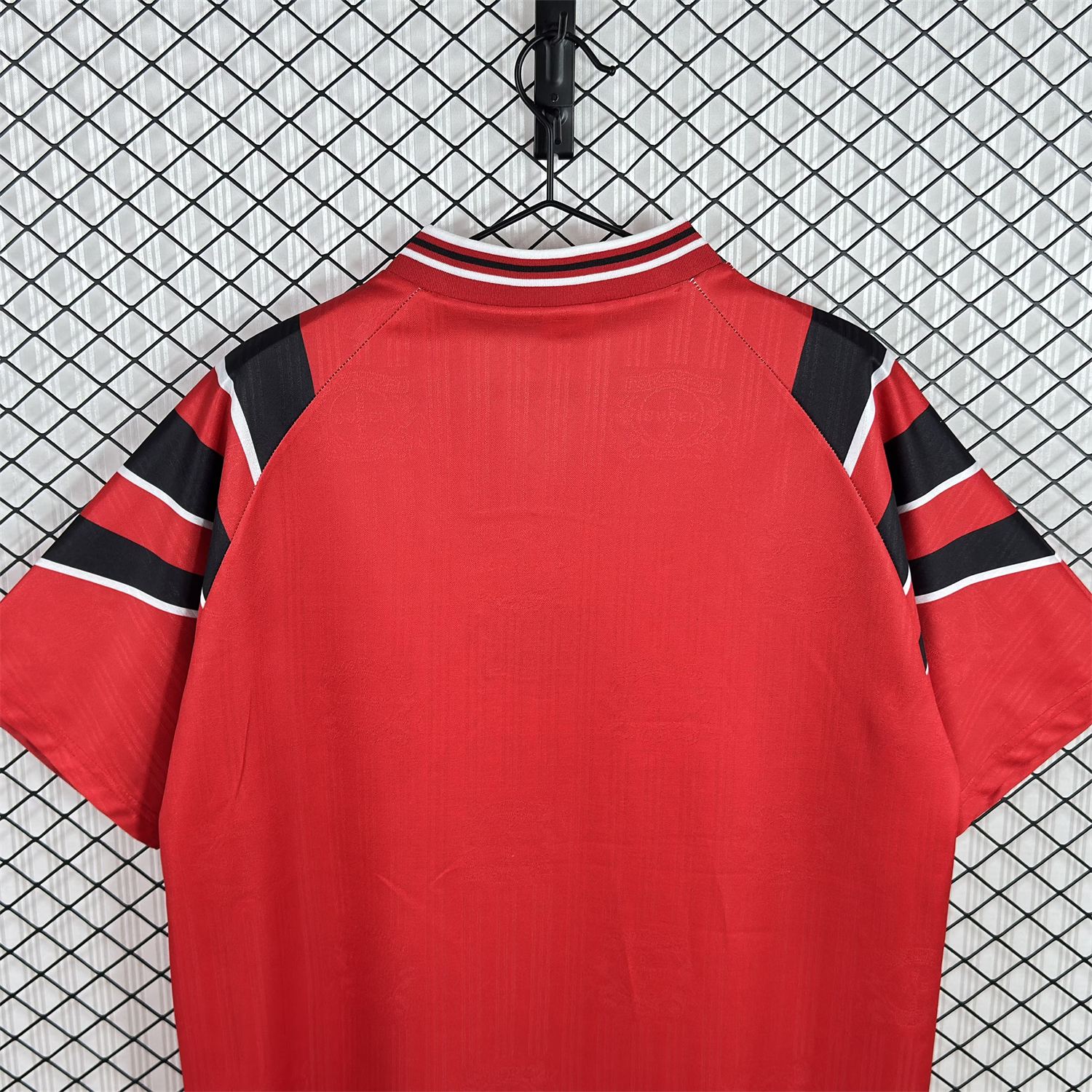 Retro Bayer 04 Leverkusen 1997-98 Home Jersey - UnitedFutballJersey