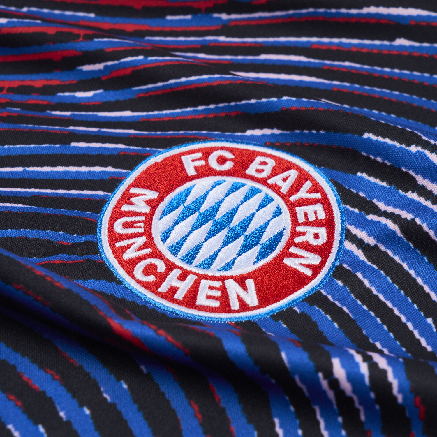 Bayern Munich 26-27 Fantasy Colors Pre-Match Training – Fan Version - UnitedFutballJersey