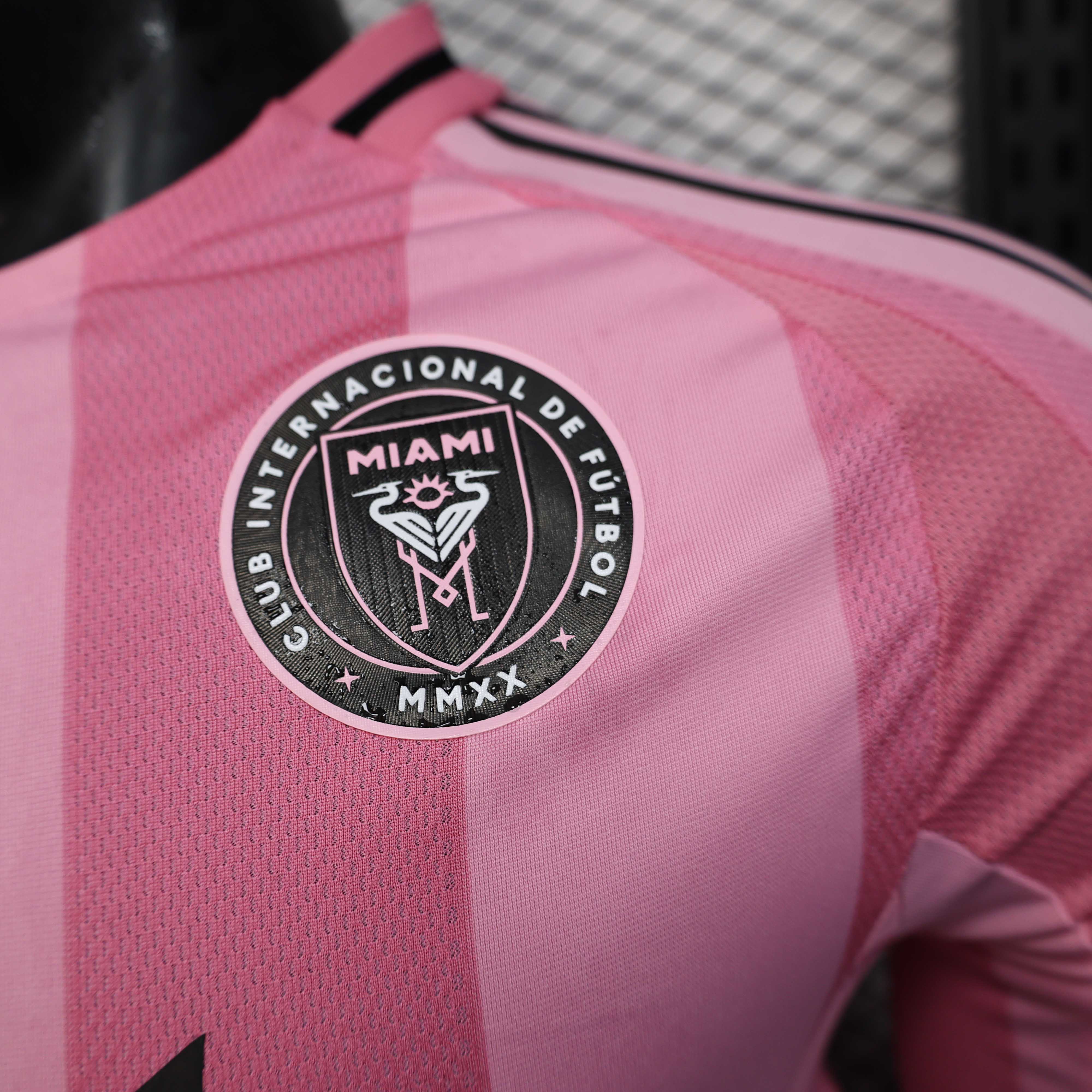 2025/2026 Long Sleeve Inter Miami Home Player Version Football Jersey 1:1 Thailand Quality