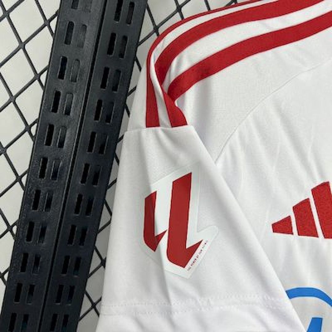 2025/2026 Sevilla Home Football Shirt 1:1 Thai Quality