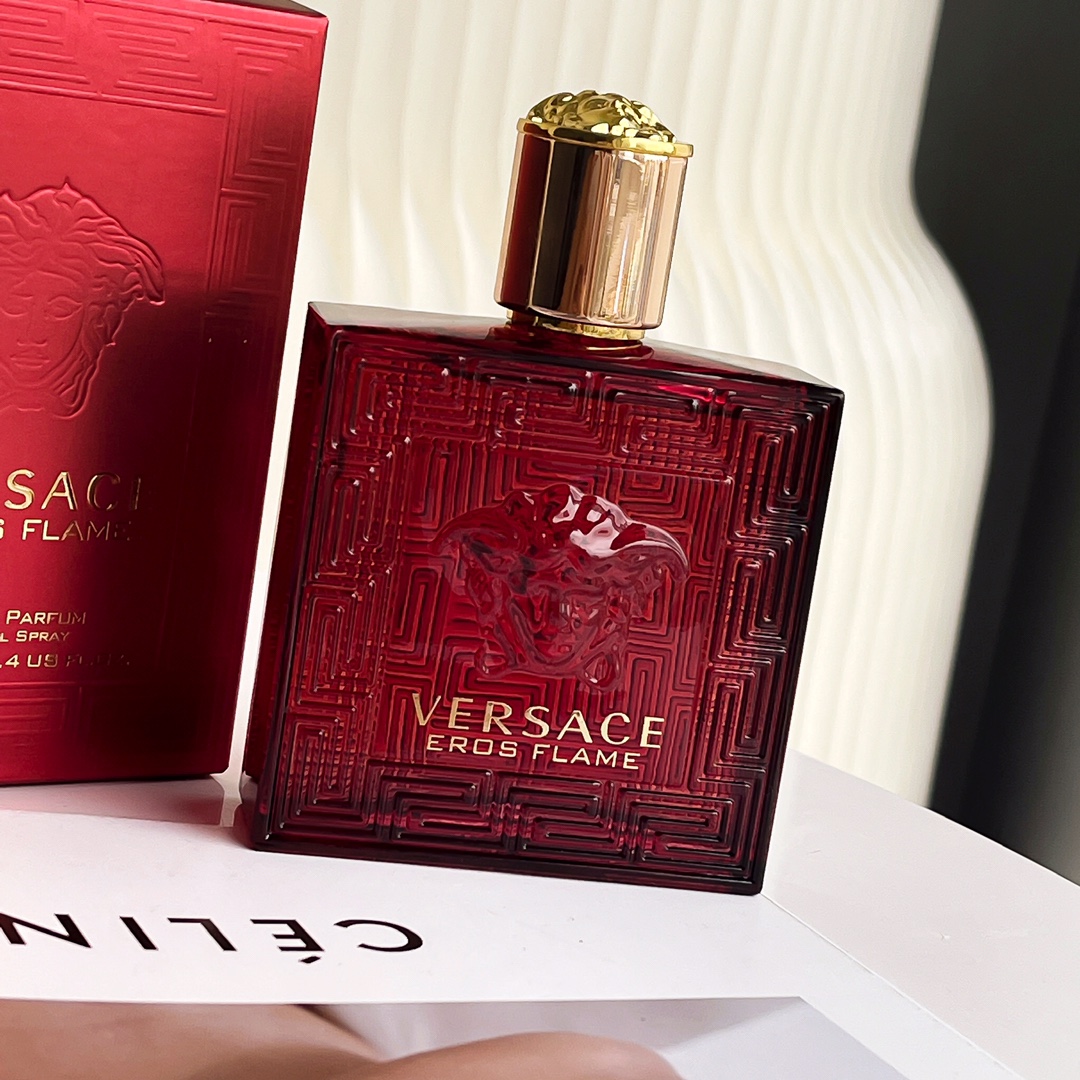 Versace Eros Flame Perfume for Men 100ml | Woody Scent