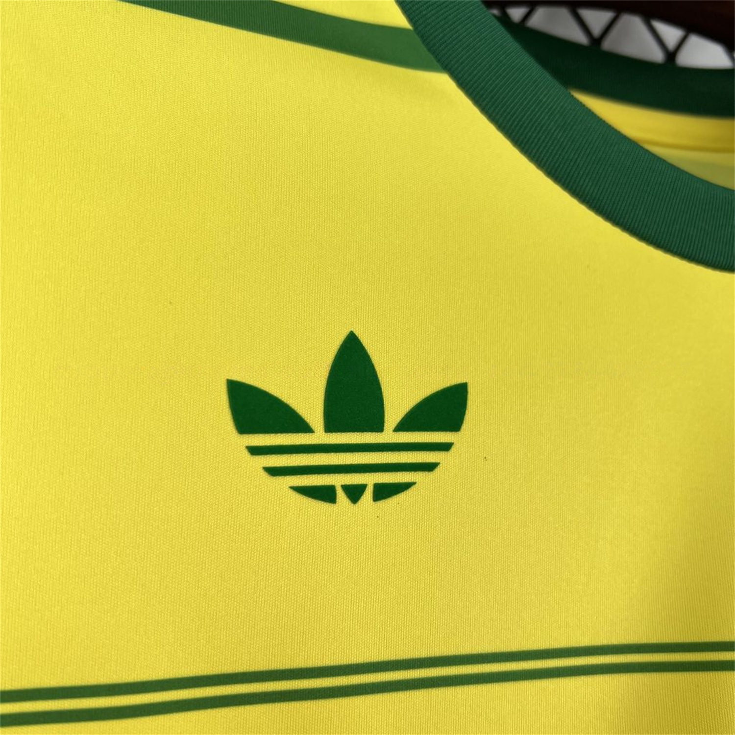 Retro Brazil 1984 Home Jersey - Fans Version - UnitedFutballJersey