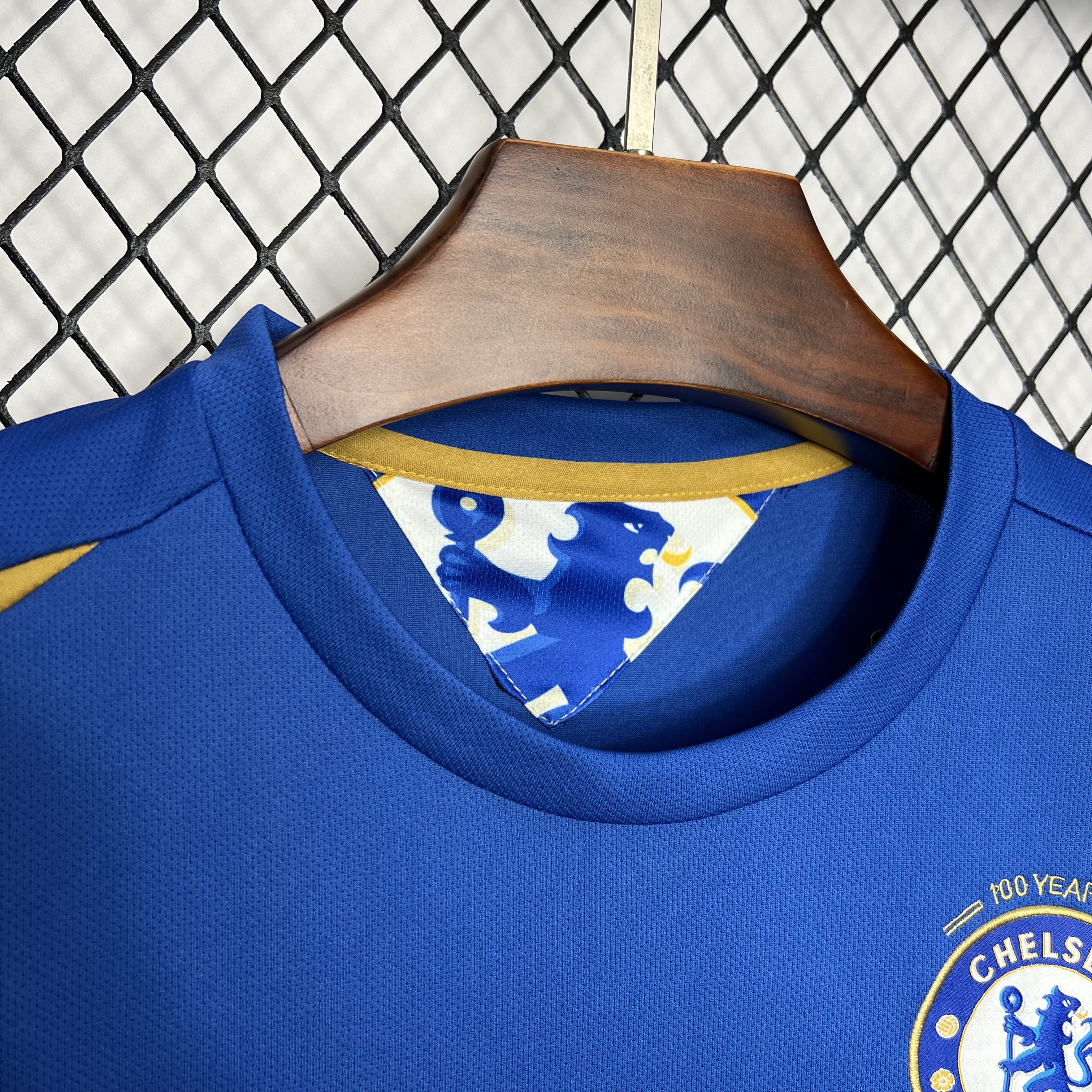 2005/2006 Retro Chelsea Home Football Shirt 1:1 Thai Quality