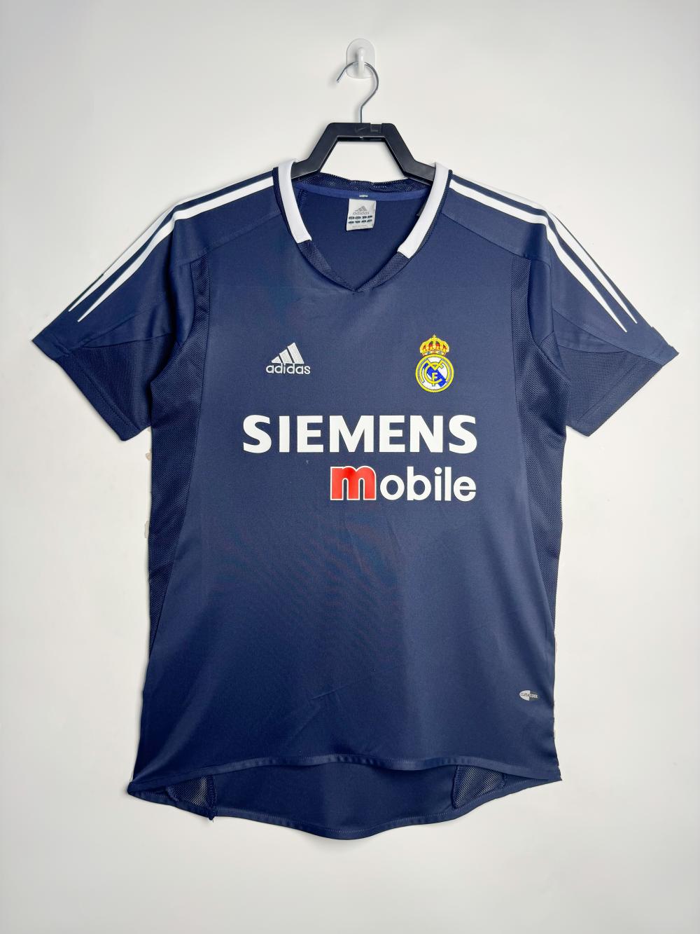 2004/2005 Retro Real Madrid Away Football Jersey 1:1 Thai Quality