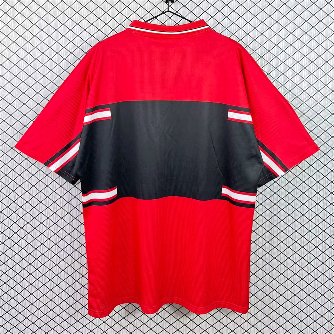 Retro Freiburg 2000-01 Home Jersey - UnitedFutballJersey