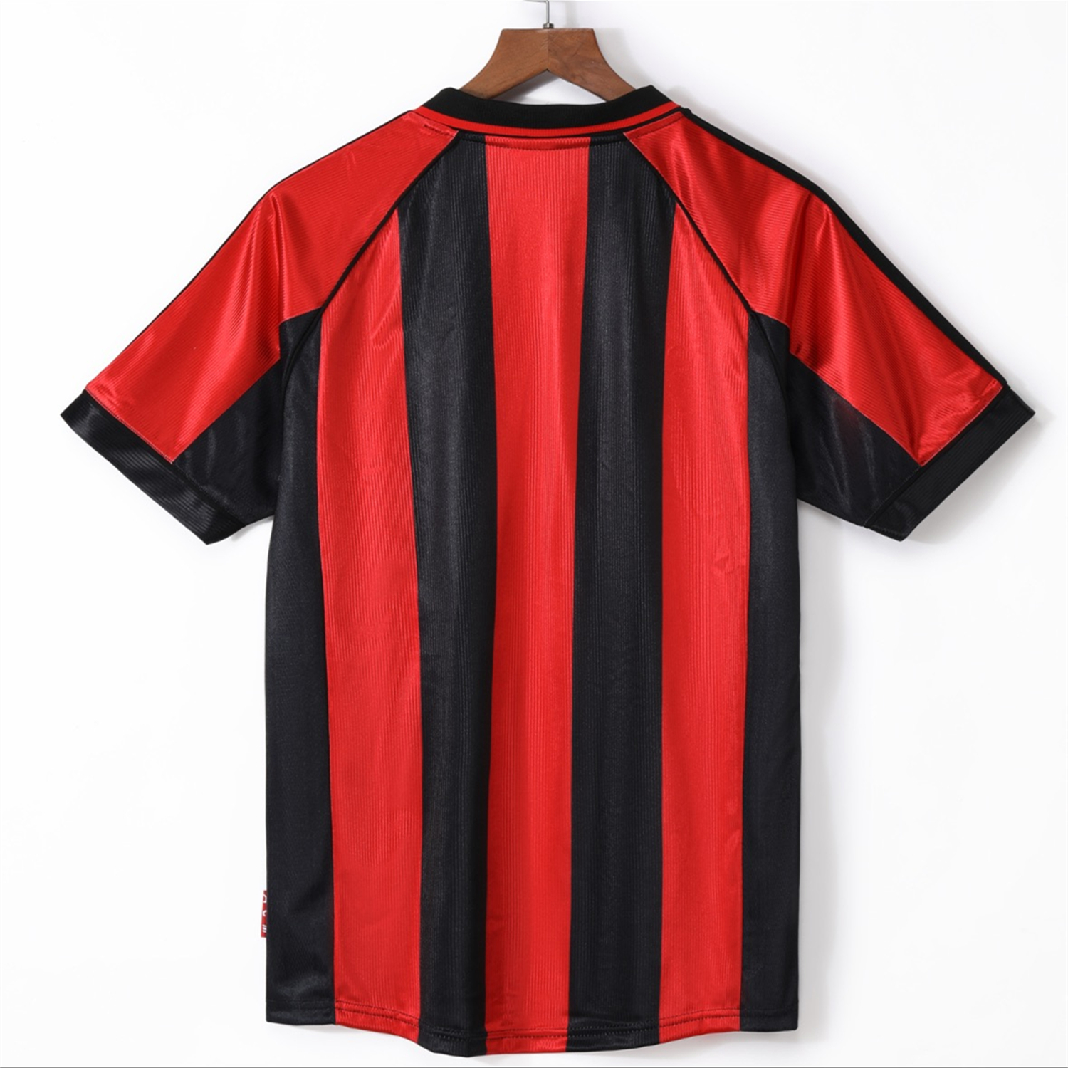 Retro AC Milan 1998-99 Home Jersey - UnitedFutballJersey