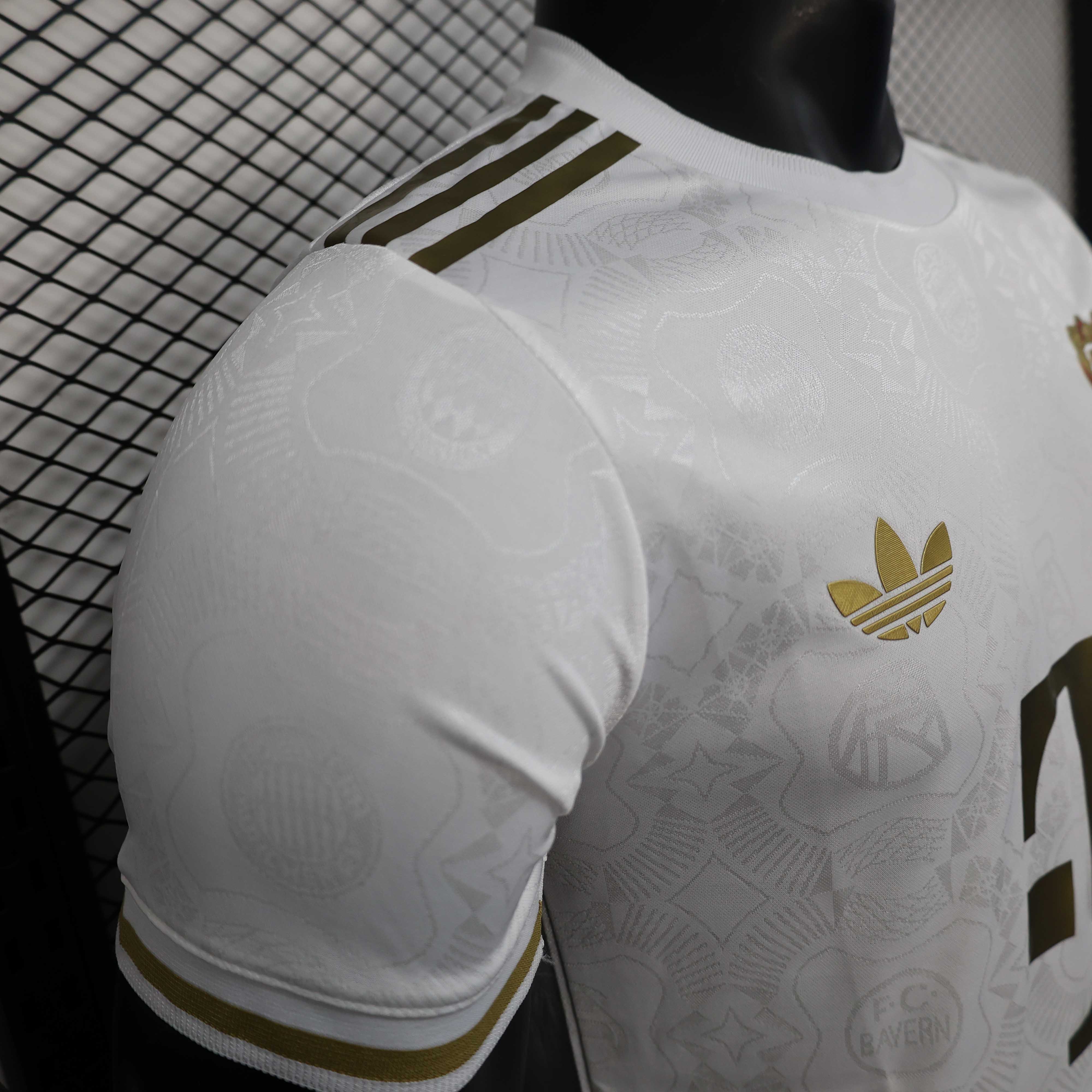 2025/2026 Player Version Bayern Munich 125th Anniversary White Football Jersey 1:1 Thai Quality