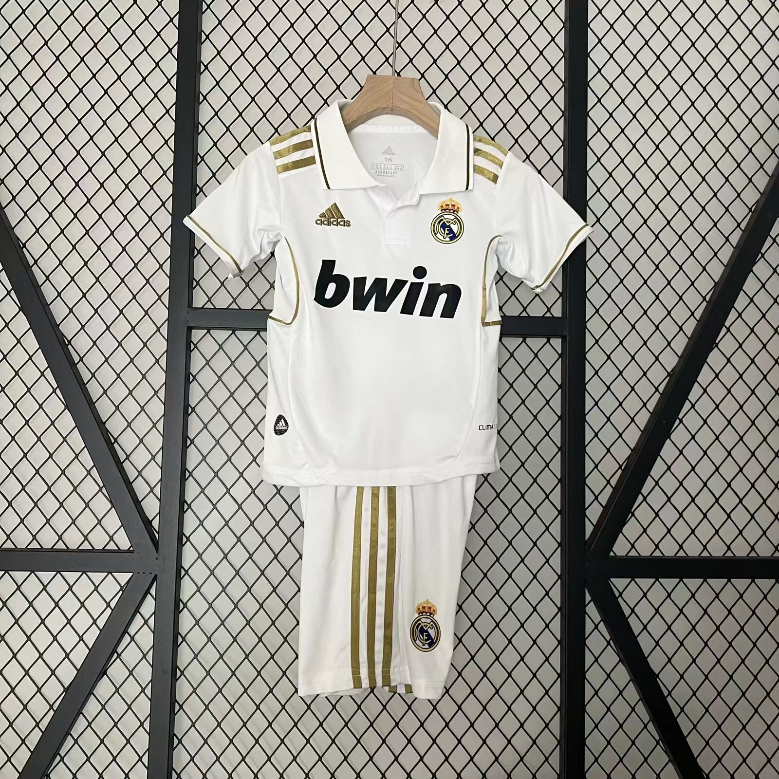 2011/2012 Retro Real Madrid Home Football Shirt 1:1 Thai Quality Kids Size