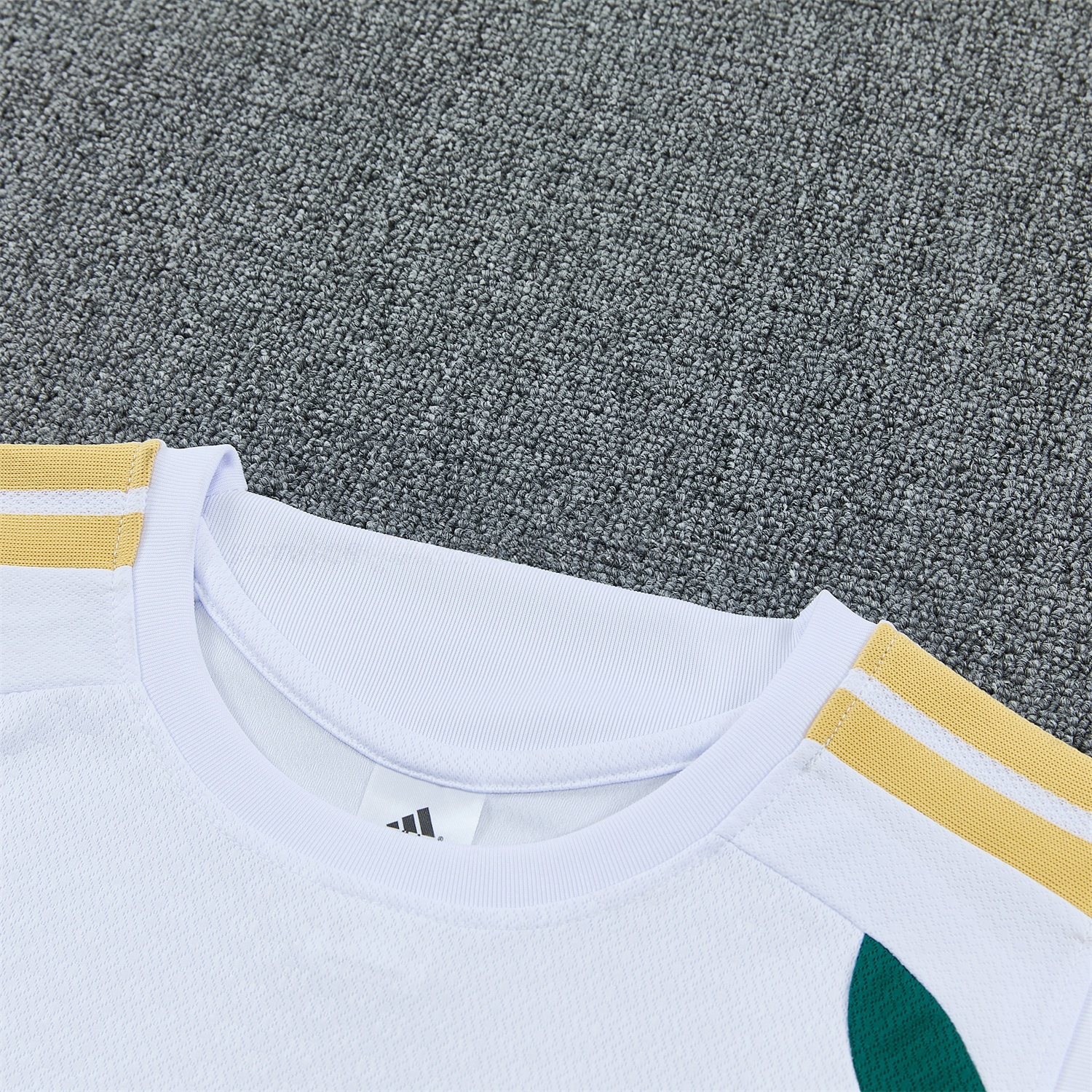 Italy 2026 Vest Training Set - White Vest and Green Shorts - UnitedFutballJersey