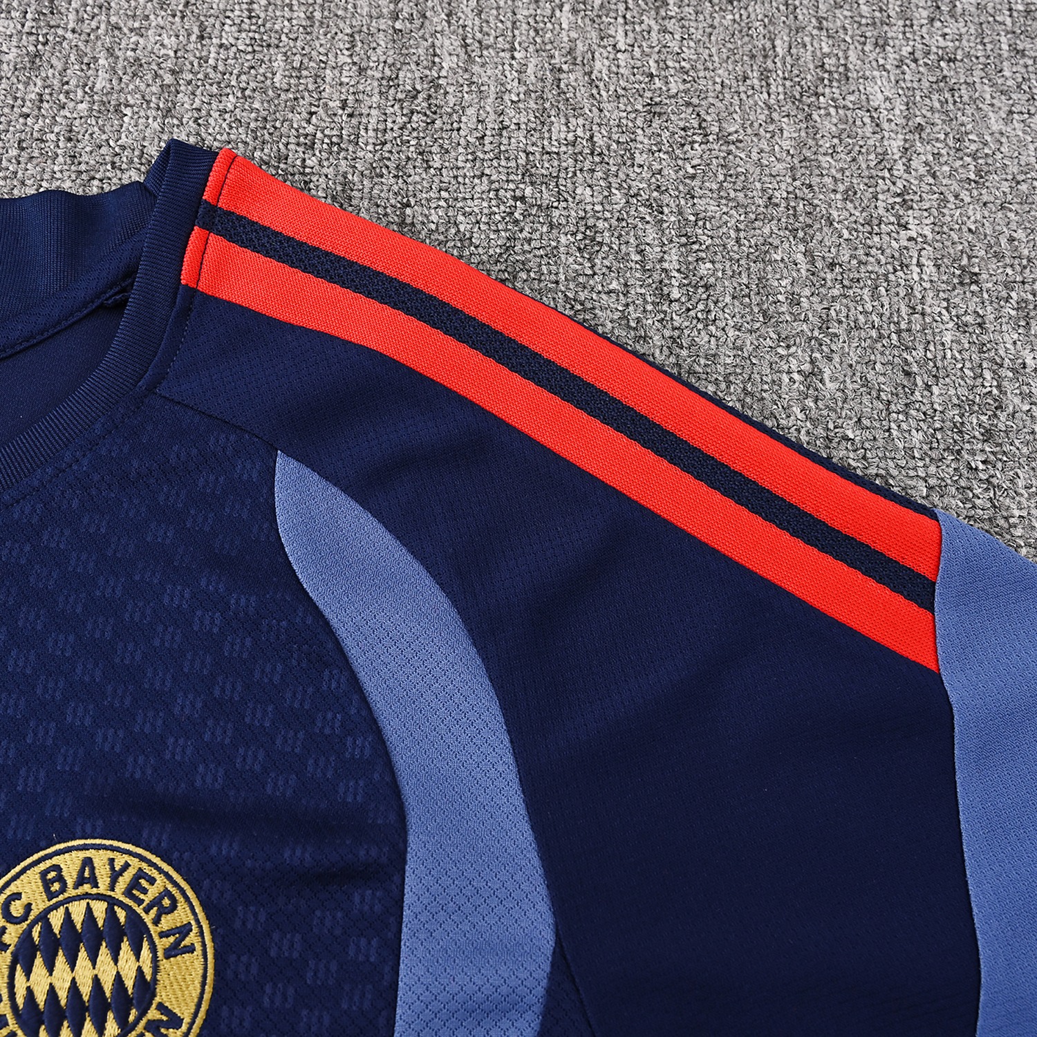 Bayern Munich 26-27 Short-Sleeve Training Set - Deep Blue Top & Deep Blue Shorts - UnitedFutballJersey