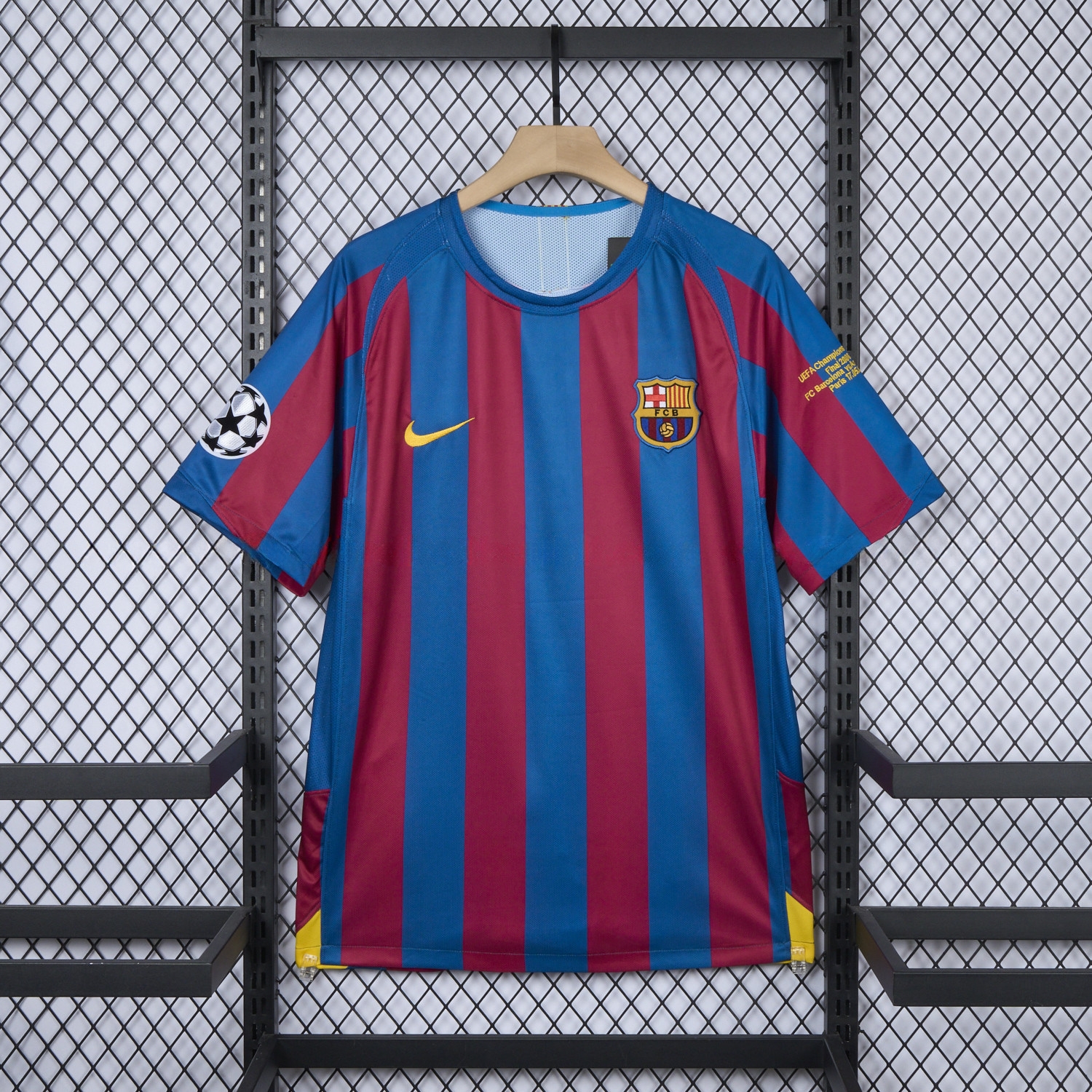 Retro Barcelona 05-06 Home Jersey - UnitedFutballJersey