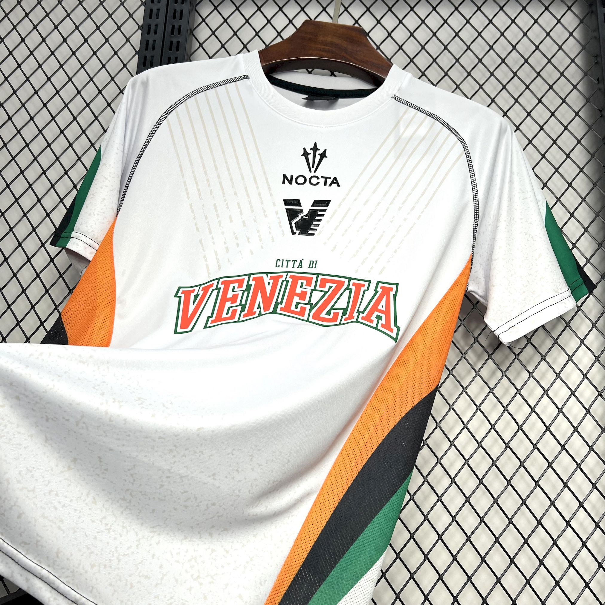 2024/2025 Venezia Away Football Jersey 1:1 Thai Quality