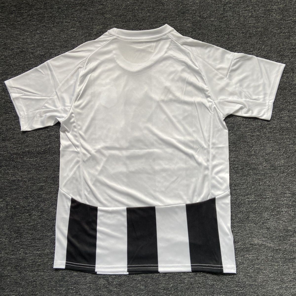2024/2025 Besiktas At Home Football Jersey 1:1 Thai Quality