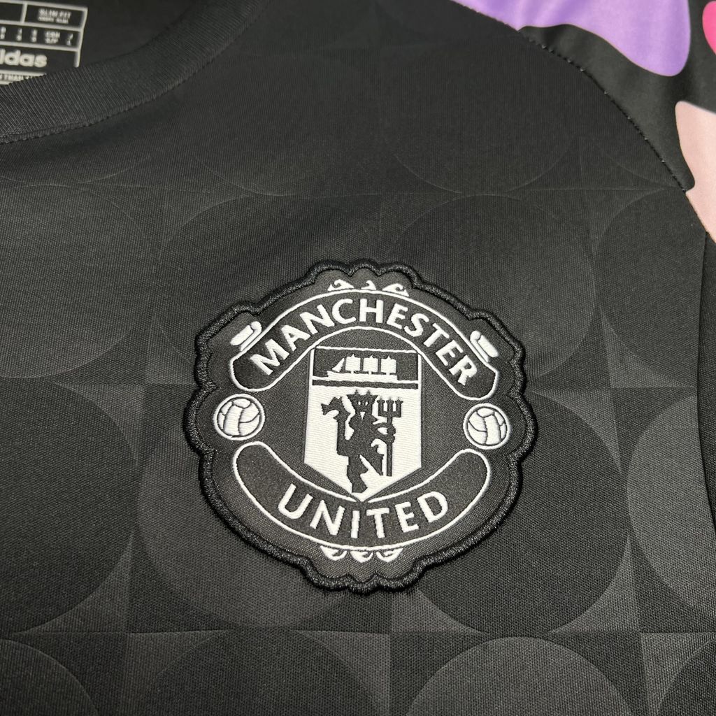 2024/2025 Manchester United Pre-match training Jersey 1:1 Thai Quality