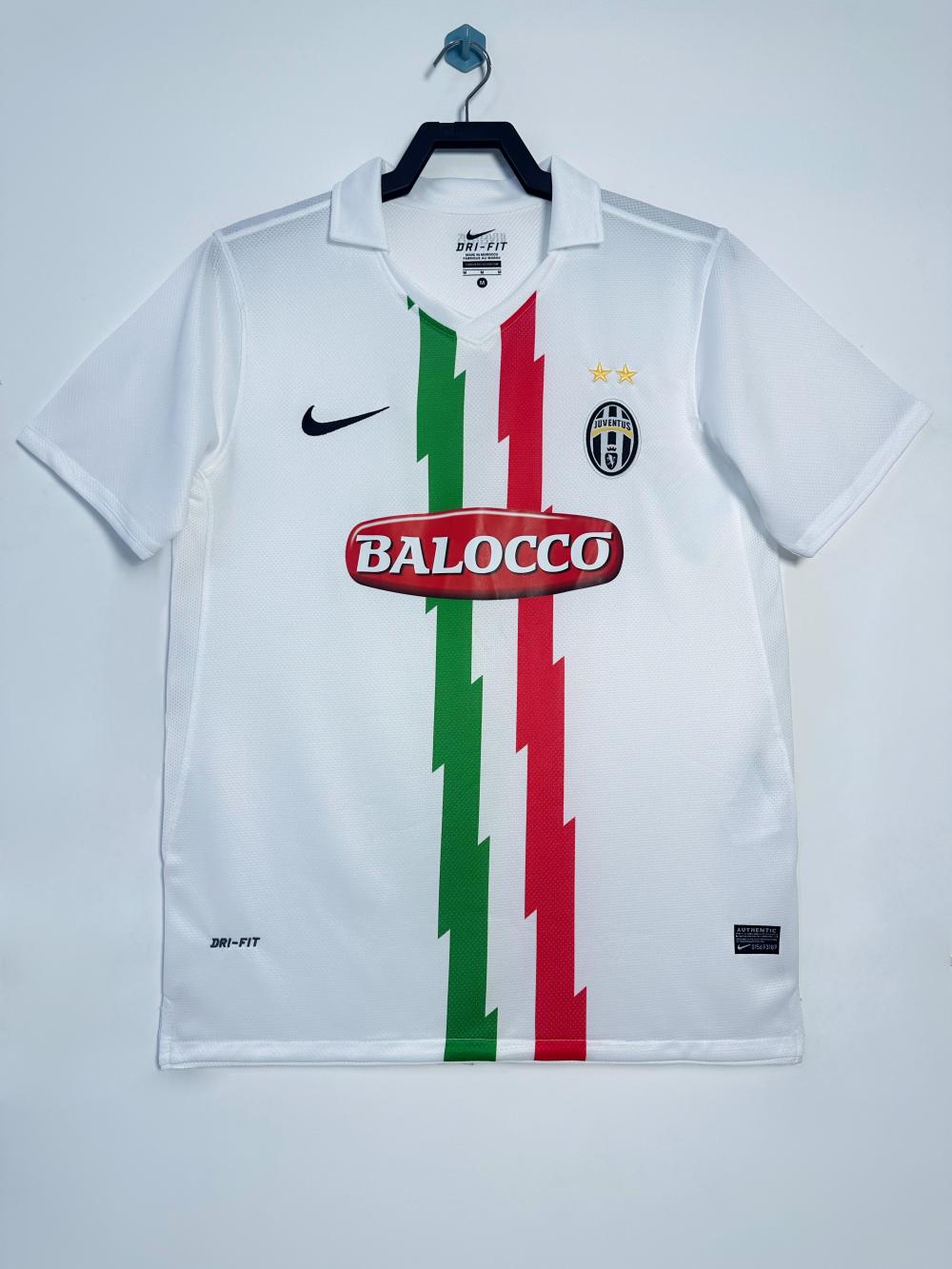 2010/2011 Retro Juventus Away Soccer Jersey 1:1 Thai Quality