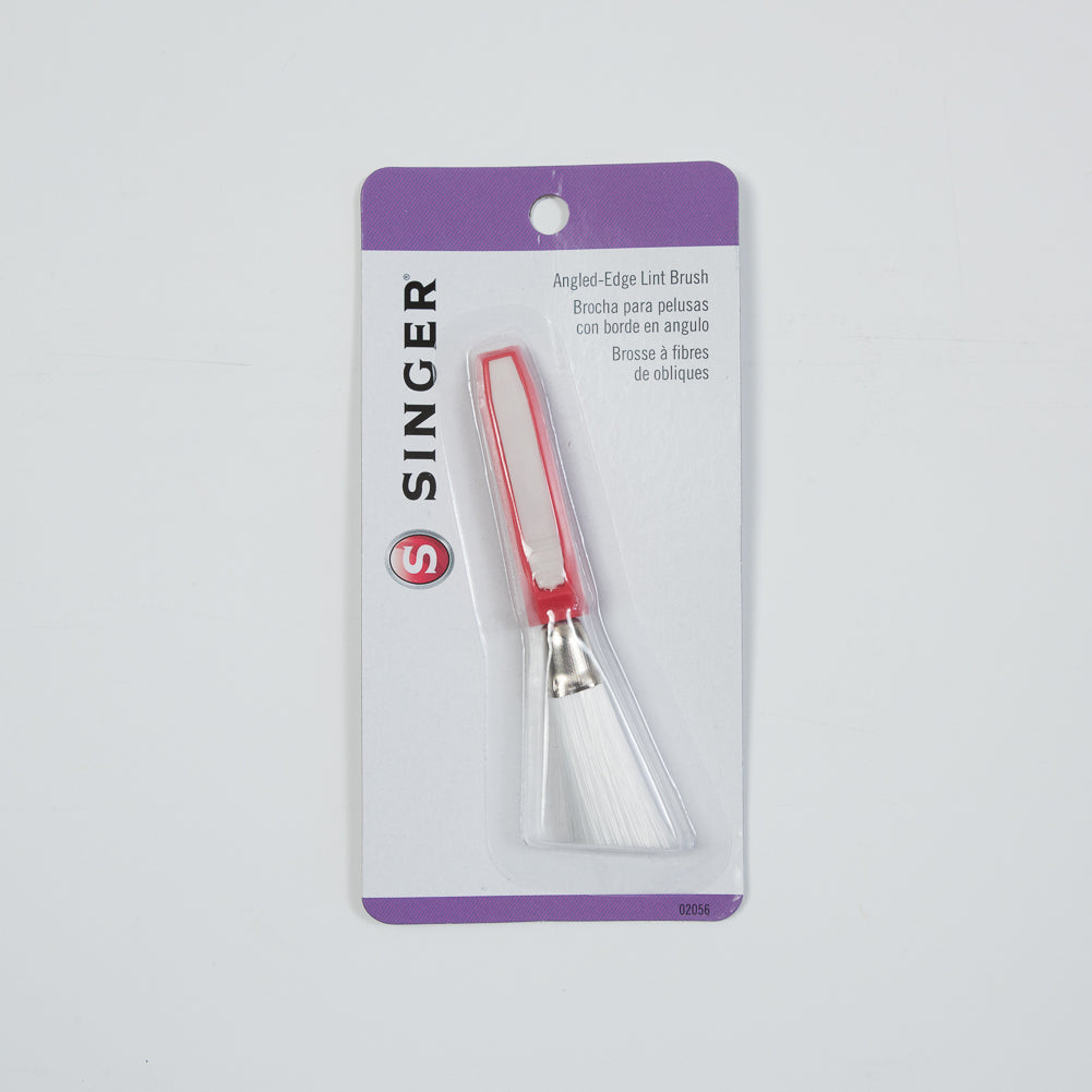 Singer Angled-Edge Lint Brush with Comfort Grip - Joann Fabrics
