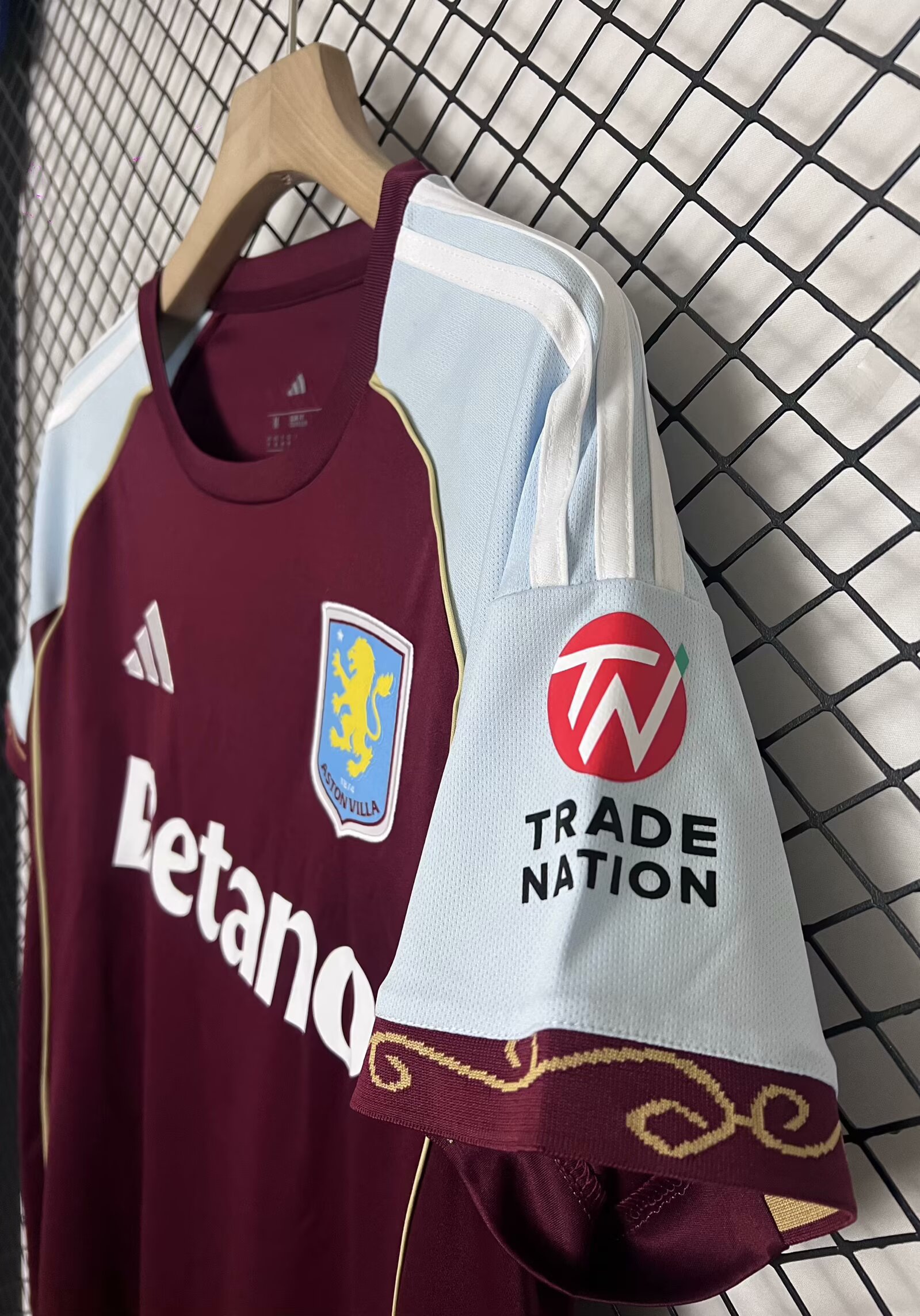 2025/2026 Aston Villa Home Football Shirt 1:1 Thai Quality