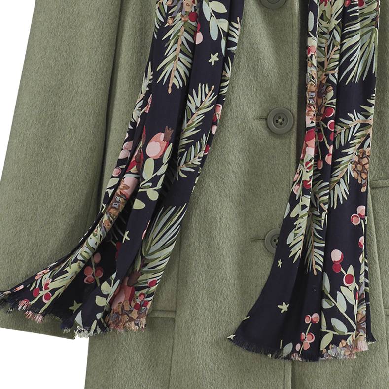 Berries & Balsam Scarf - Northstyle Catalog