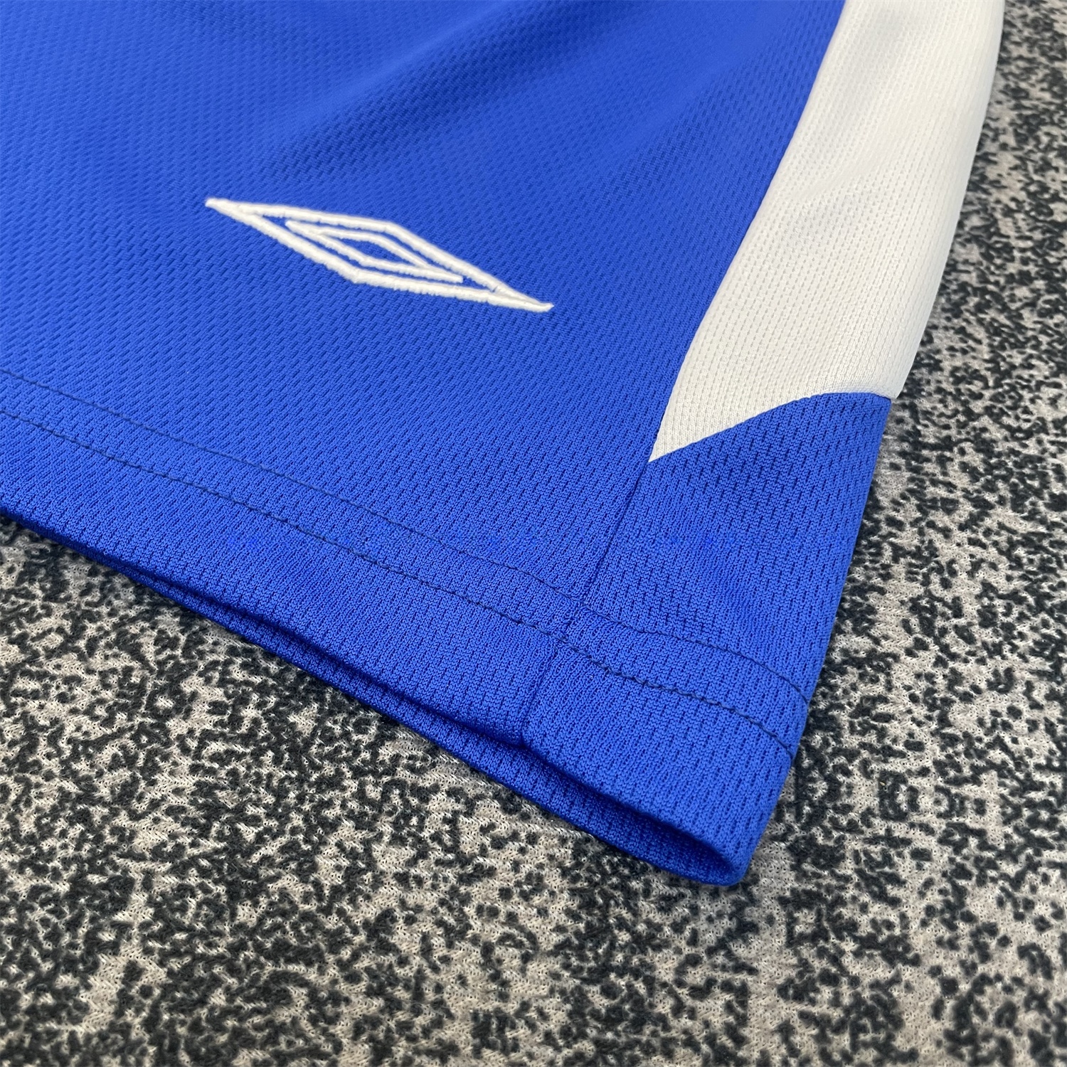 Retro C.H.E.L.S.E.A 2003-05 Home Kids Kit - UnitedFutballJersey
