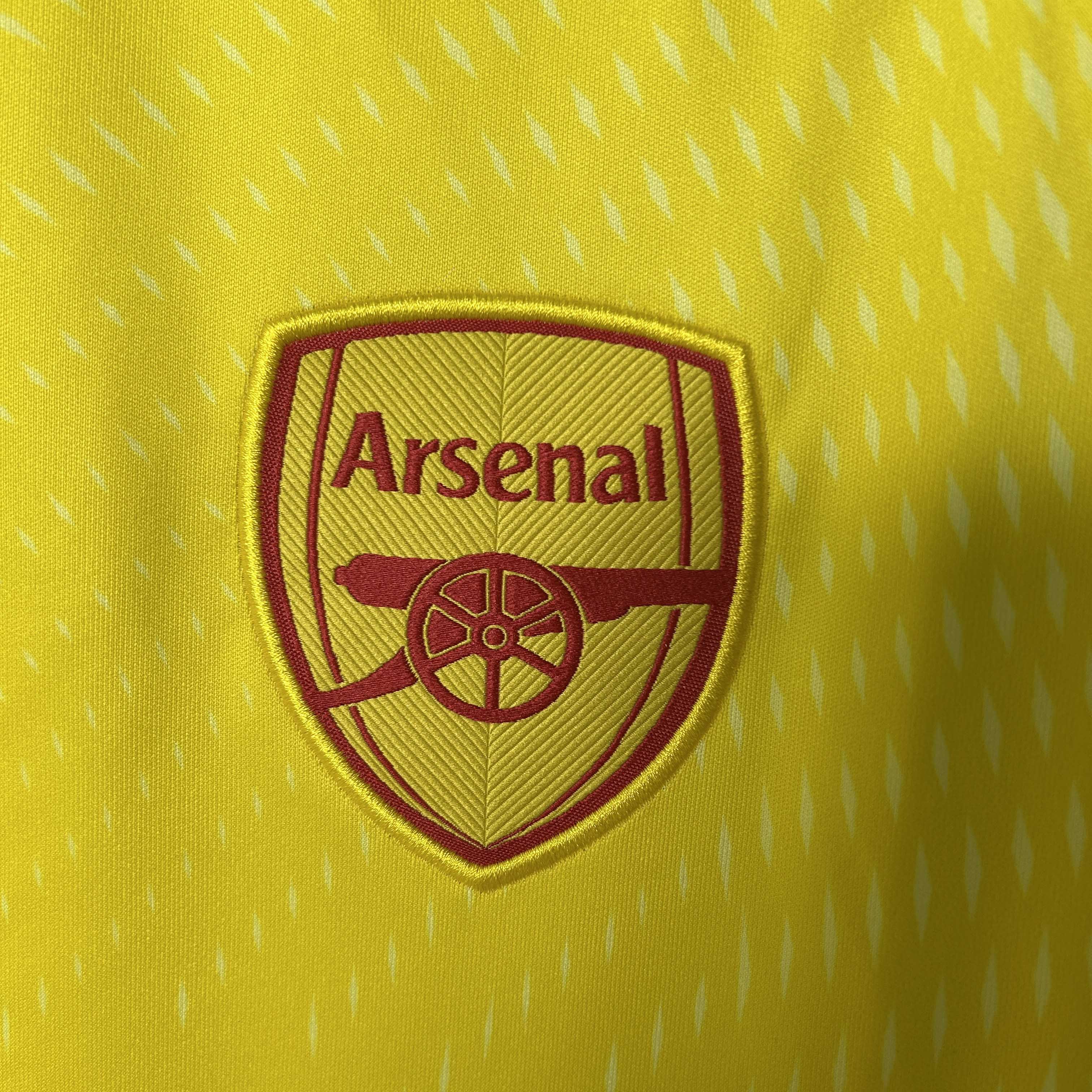 2025/2026 Arsenal Goalie Yellow Football Jersey 1:1 Thai Quality