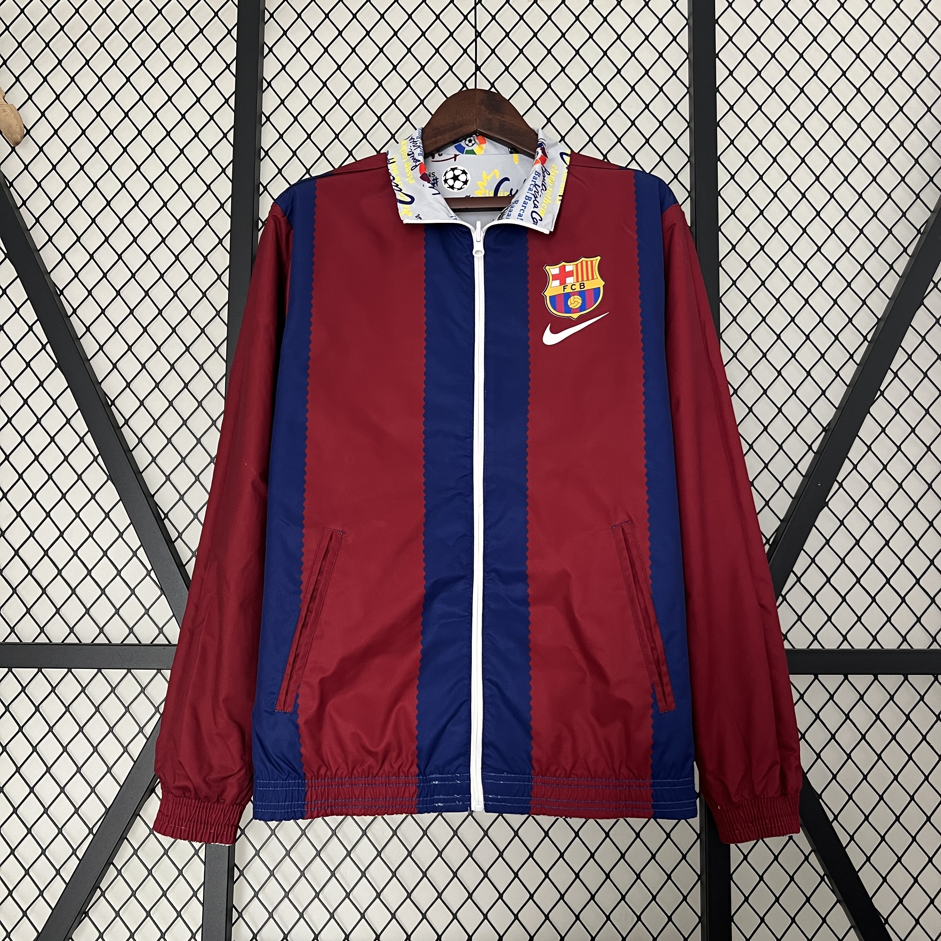 2025/2026 Barcelona Reversible Windbreaker Soccer Jersey 1:1 Thai Quality 04