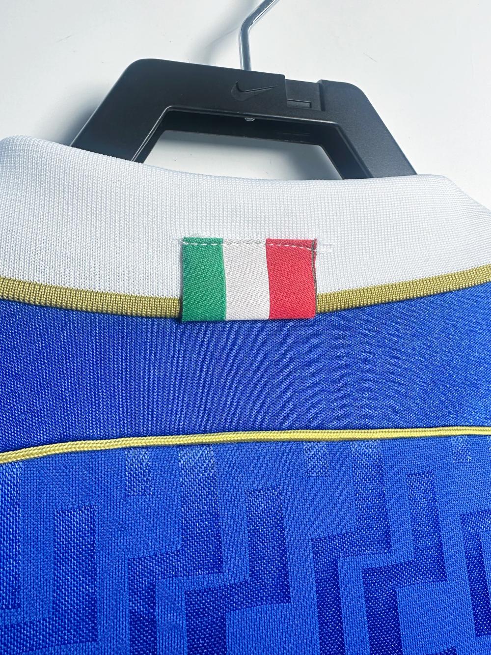 1995 Retro Italy Home Soccer Shirt 1:1 Thai Quality
