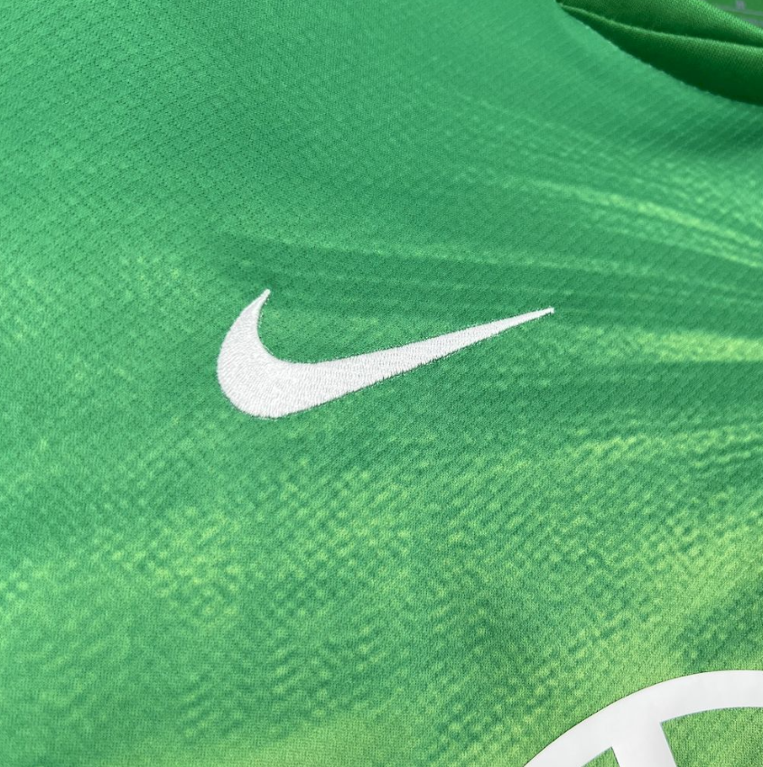 2025/2026 VfL Wolfsburg Home Football Shirt 1:1 Thai Quality