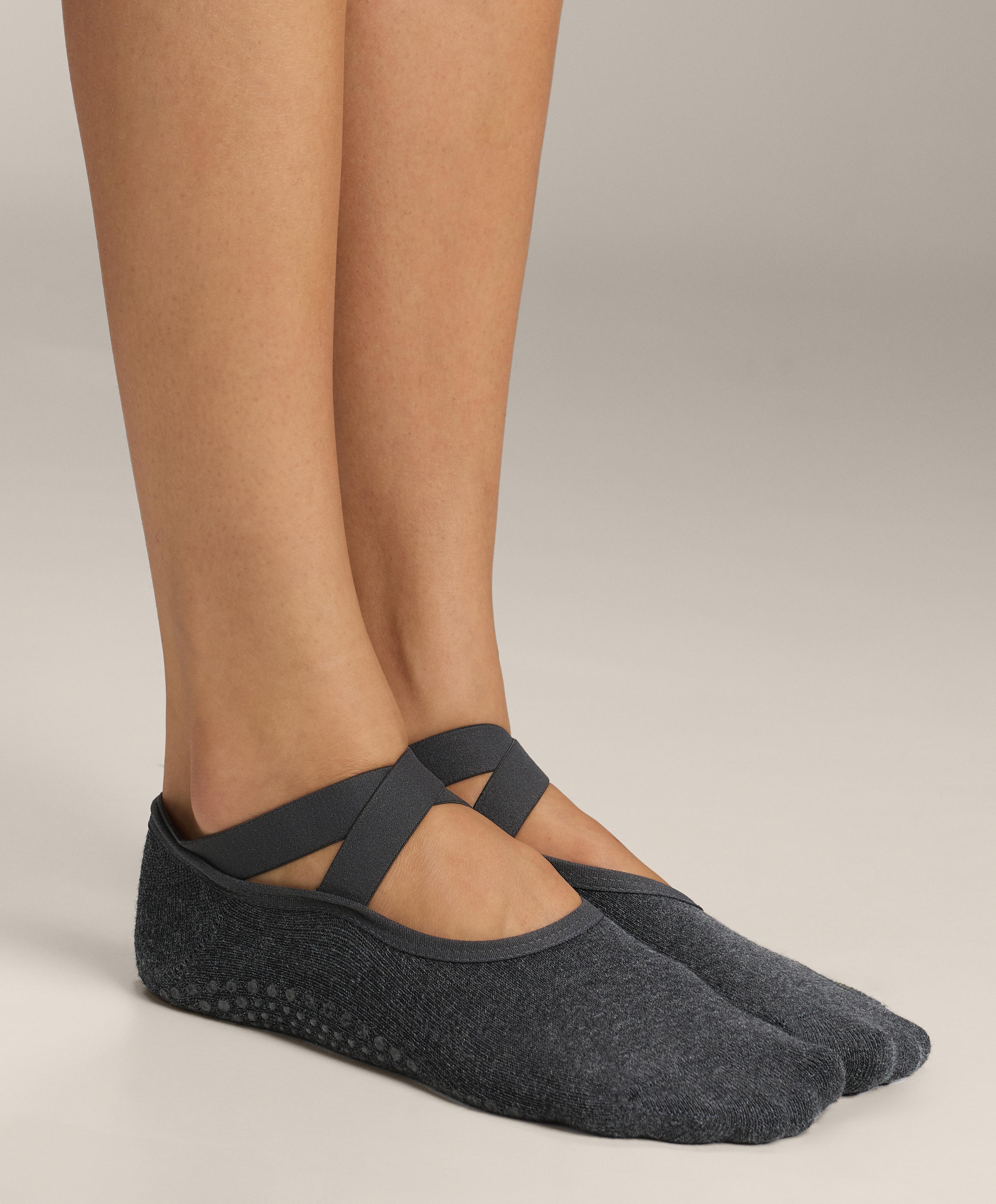 2 pairs of yoga and pilates cotton blend socks with crossed straps and cushioning