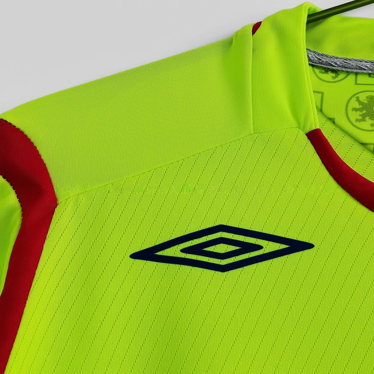 Retro Lyon 2008-09 Away Jersey - UnitedFutballJersey