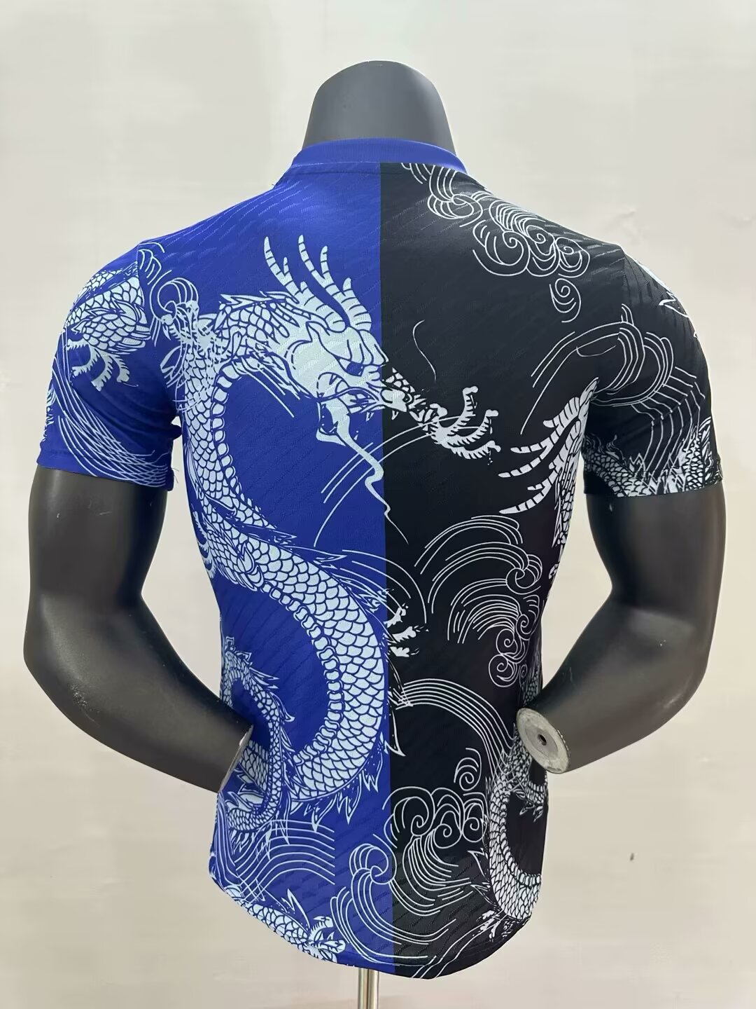 2025/2026 Player Version Real Madrid Dragon pattern Blue And Black Football Jersey 1:1 Thai quality
