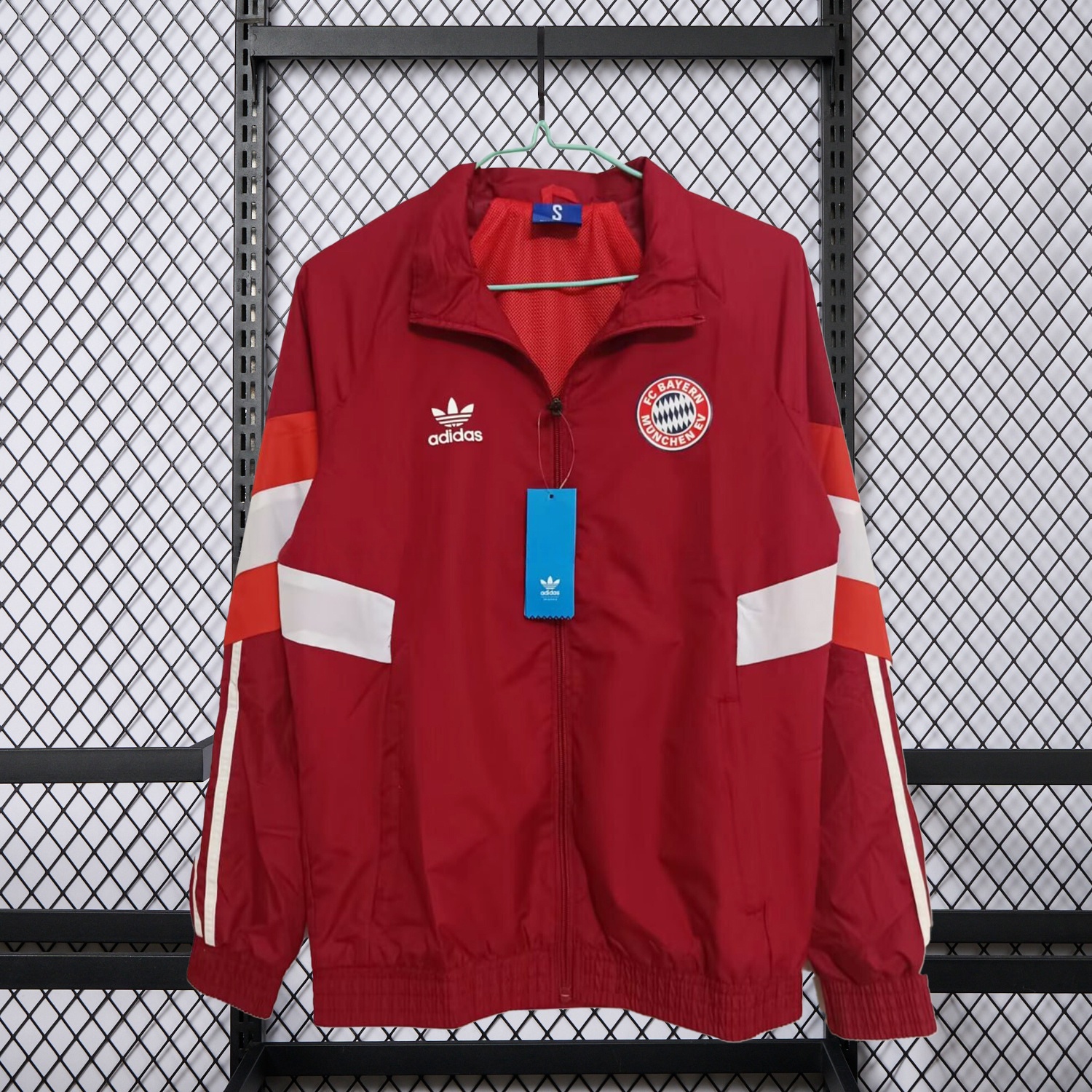 Bayern Munich 25-26 Terrace Icon Windbreaker Jacket - Red - UnitedFutballJersey