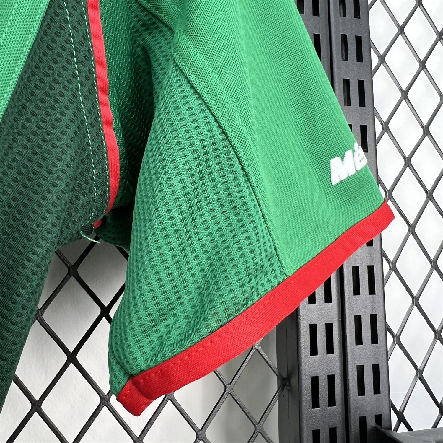 Retro Mexico 2002 Home Jersey - Fans Version - UnitedFutballJersey