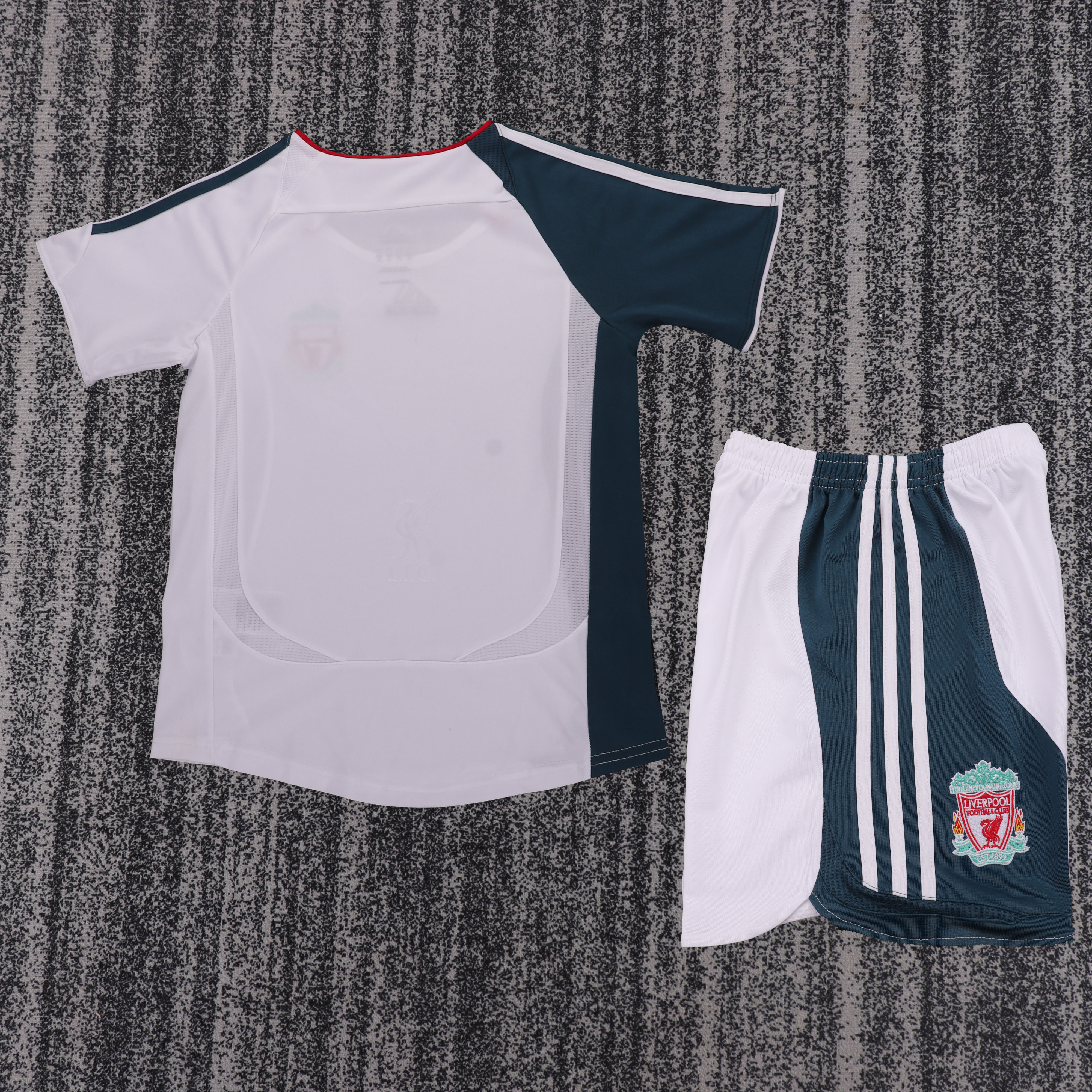 2006/2008 Retro Liverpool Away Football Jersey 1:1 Thai Quality Kids Size