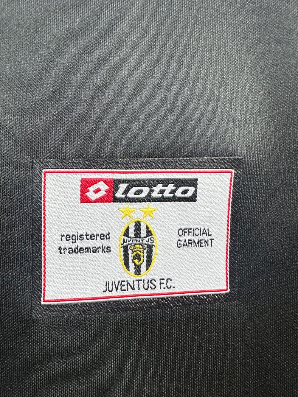 2001-2002 Retro Juventus Away Soccer Jersey 1:1 Thai Quality