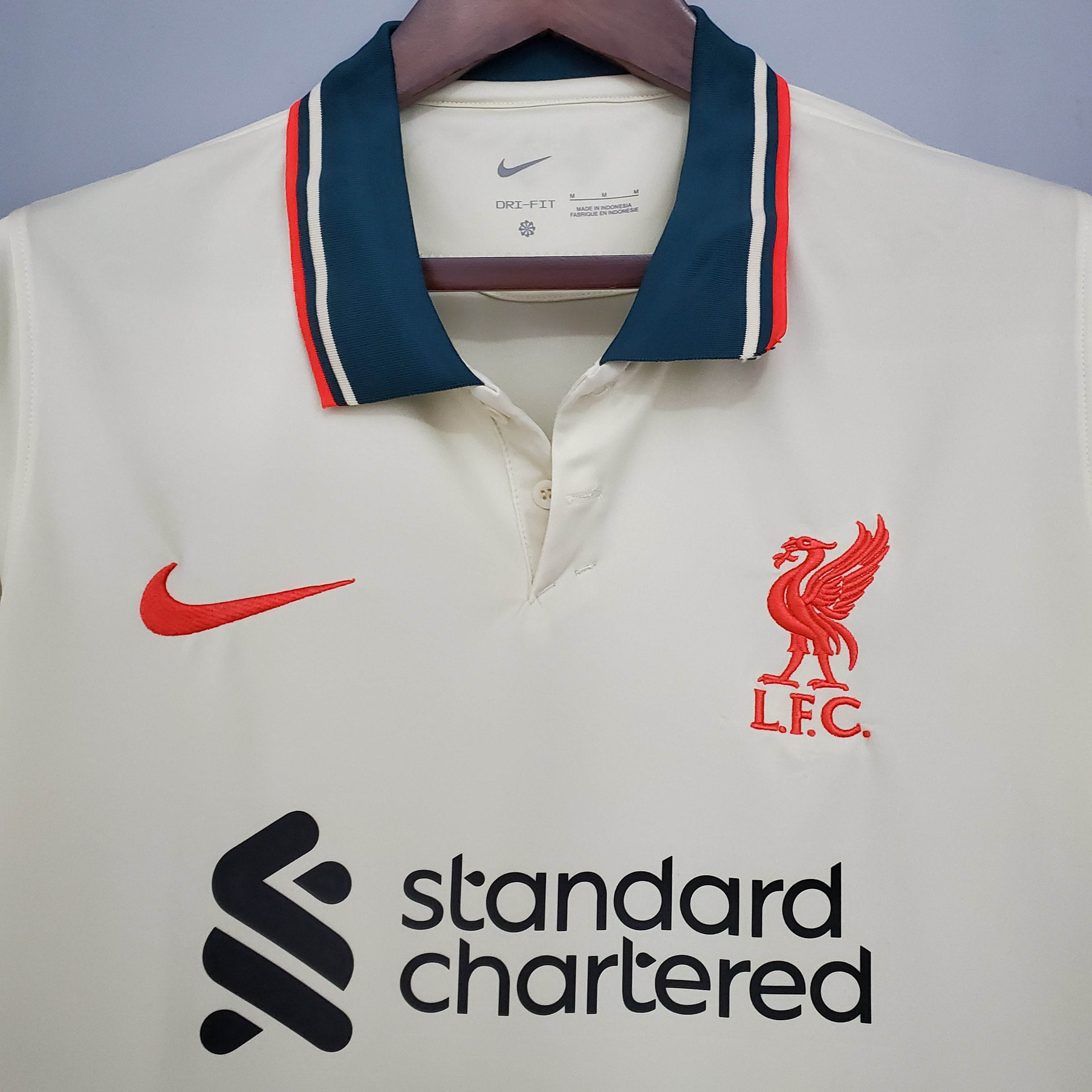 2021 / 2022 Liverpool Soccer Jersey  1:1 Thai Quality Away
