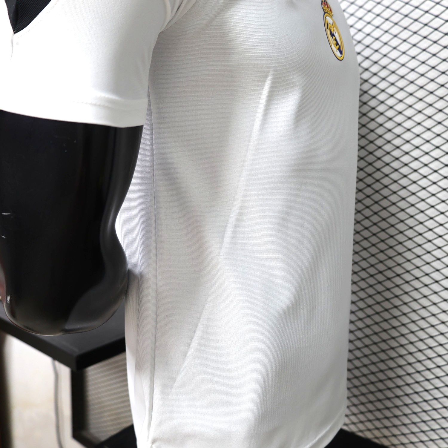 Real Madrid 26-27 Retro Style Casual White Jersey - Player Version - UnitedFutballJersey