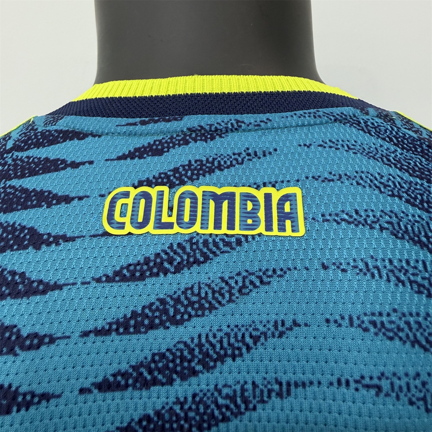 Colombia 2026 Away Blue Long Sleeves Jersey - Fans Version - UnitedFutballJersey