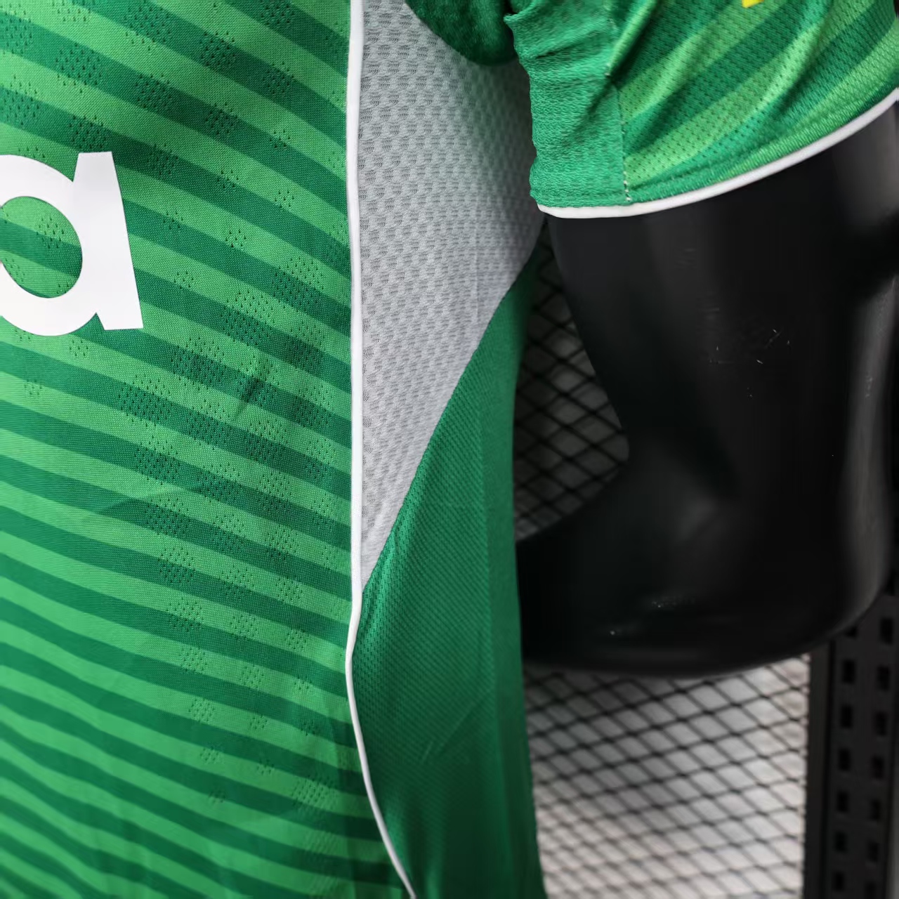 2025/2026 Player Version Newcastle United Away Football Jersey 1:1 Thai Quality