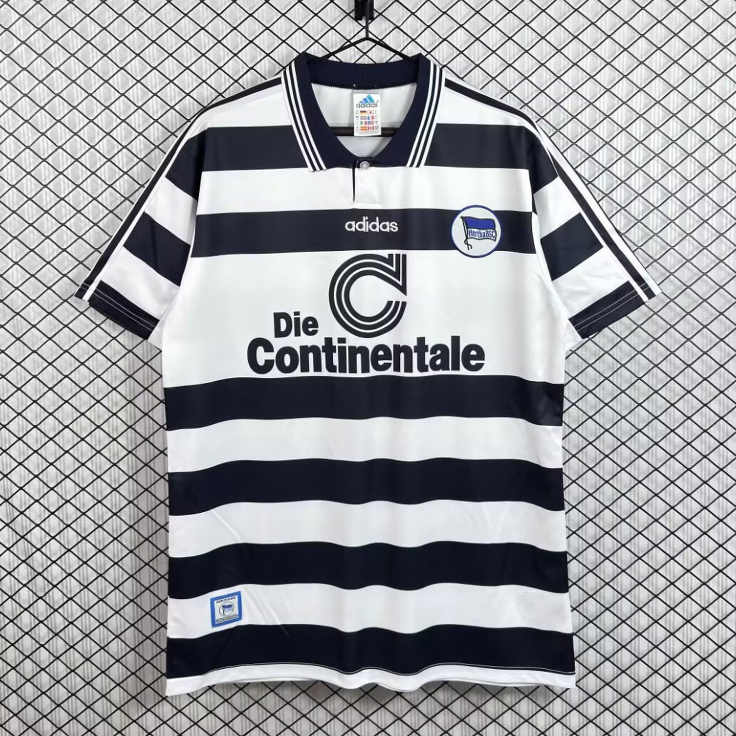 Retro Hertha BSC 1998-99 Home Jersey - UnitedFutballJersey