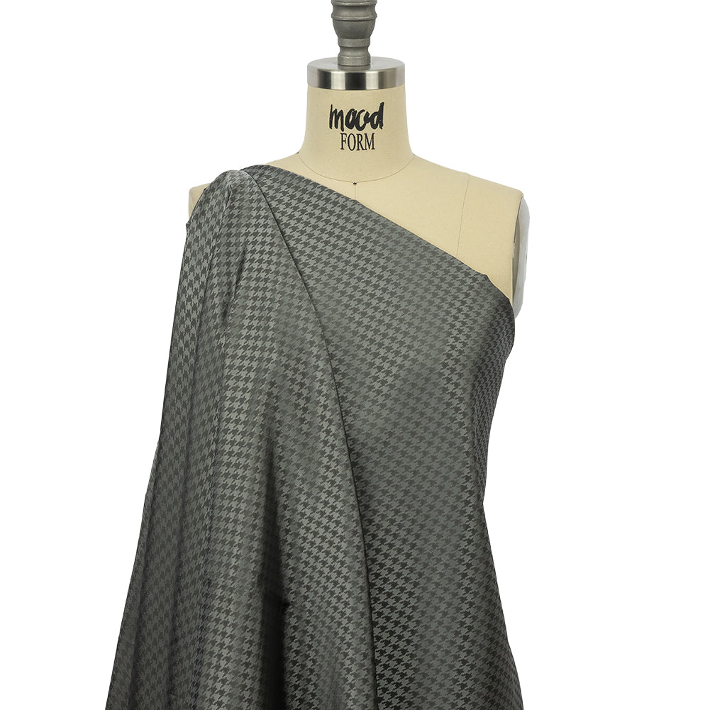 Houndstooth Jacquard Lining - Gray and Charcoal Bi-Color - Joann Fabrics