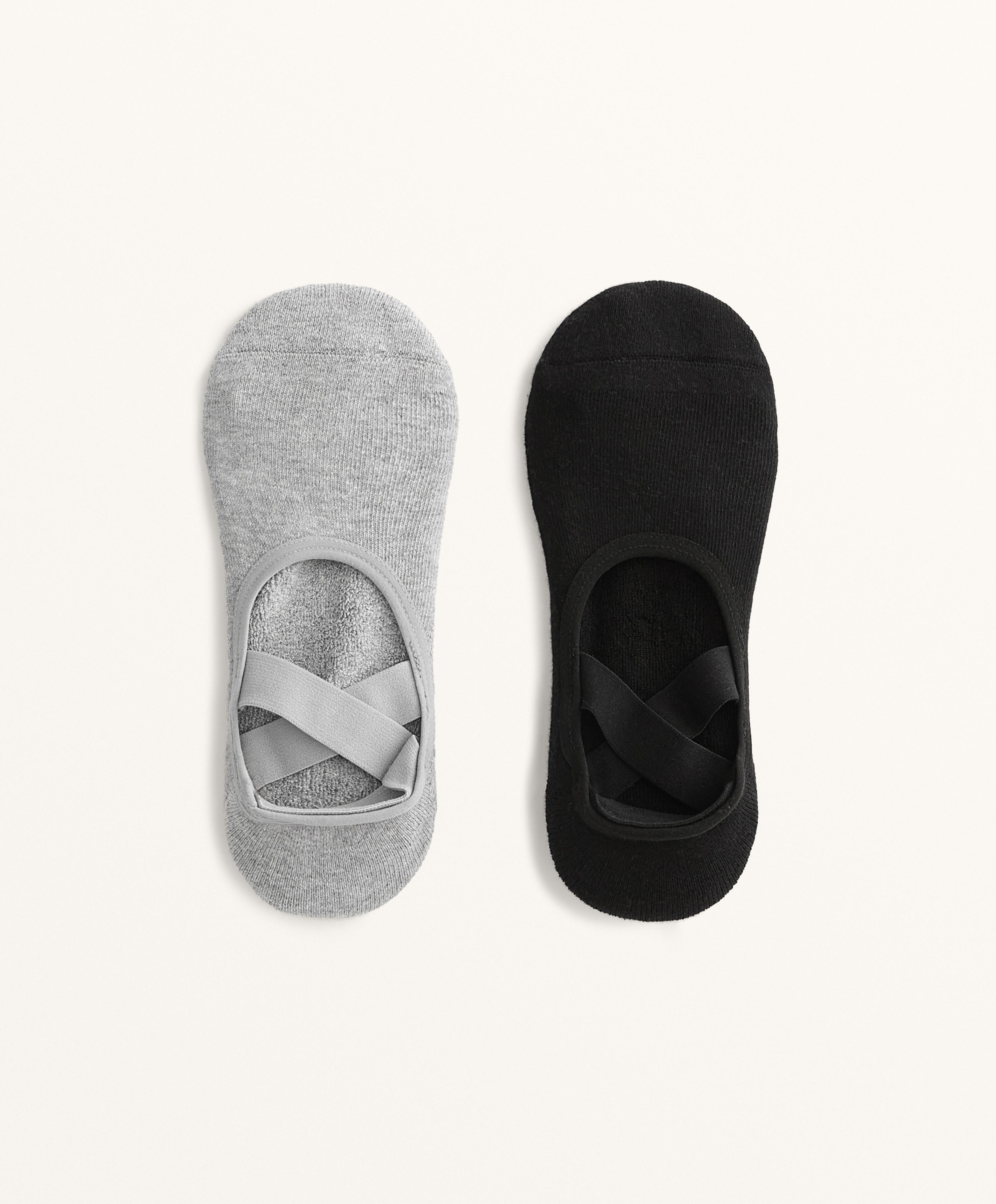 2 pairs of yoga and pilates cotton blend socks with crossed straps and cushioning