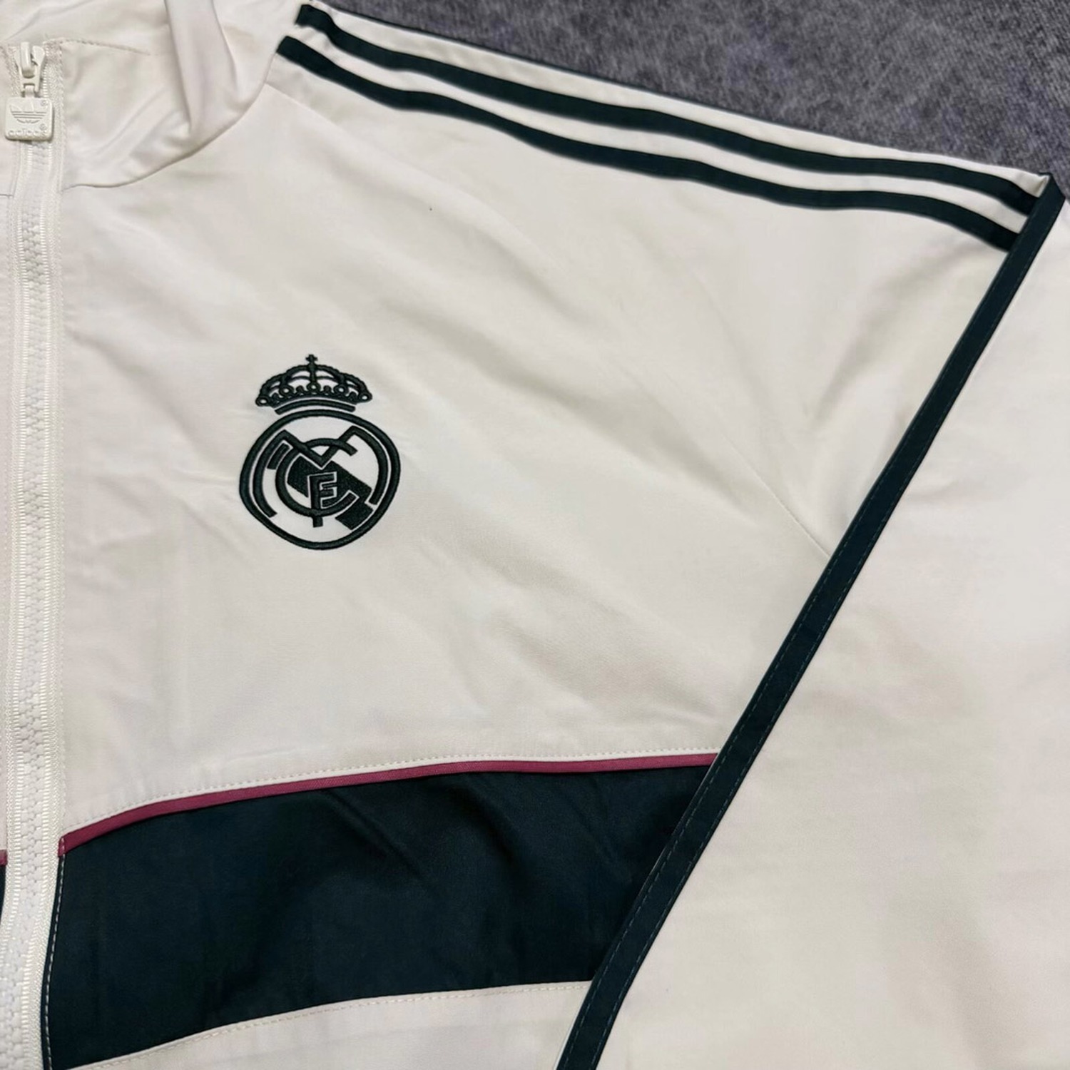 Real Madrid 26-27 Originals Special Windbreaker Jacket - UnitedFutballJersey