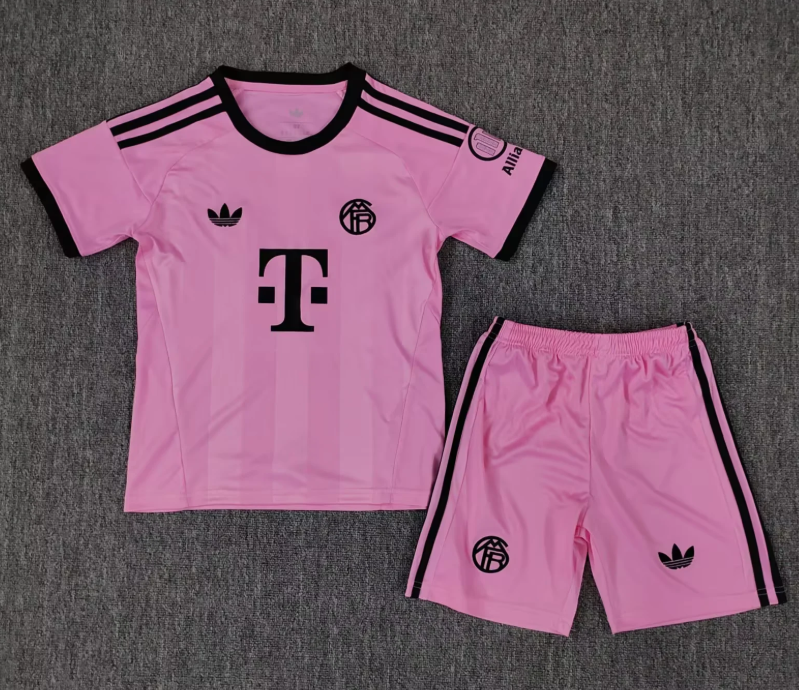 2025/2026 Bayern Munich Goalie Football Jersey 1:1 Thai Quality Kids Size