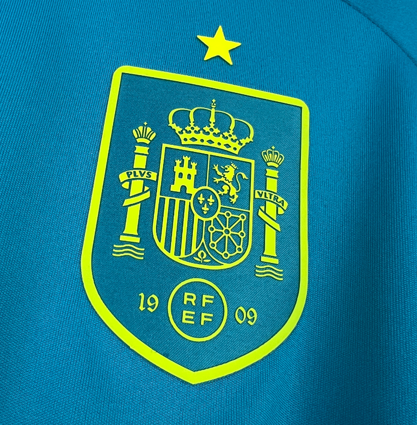2026 Spain Goalkeeper Football Shirt 1:1 Thai Quality