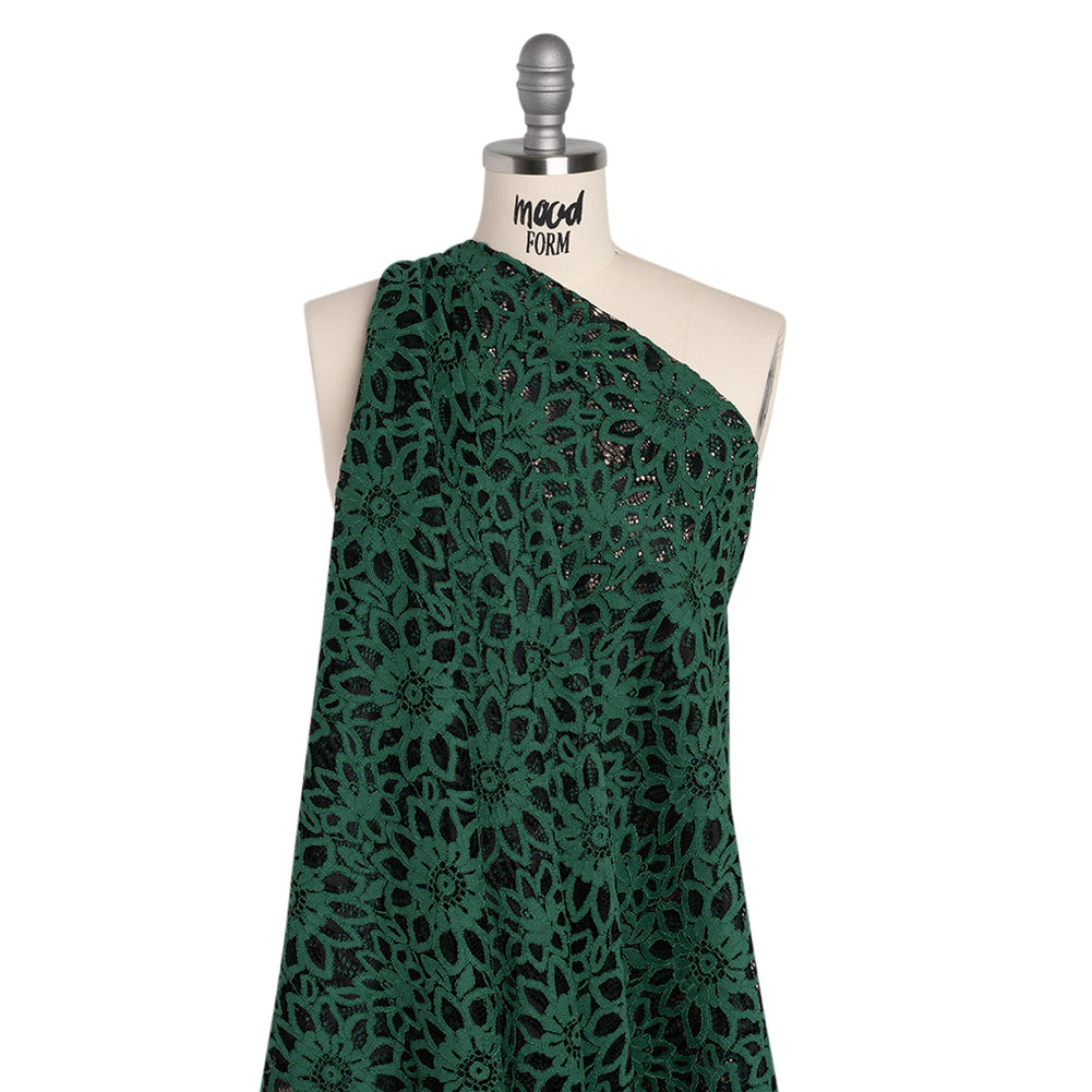 Corded Lace with Finished Scalloped Edges - Bay Berry Green and Black Sunflowers - Joann Fabrics