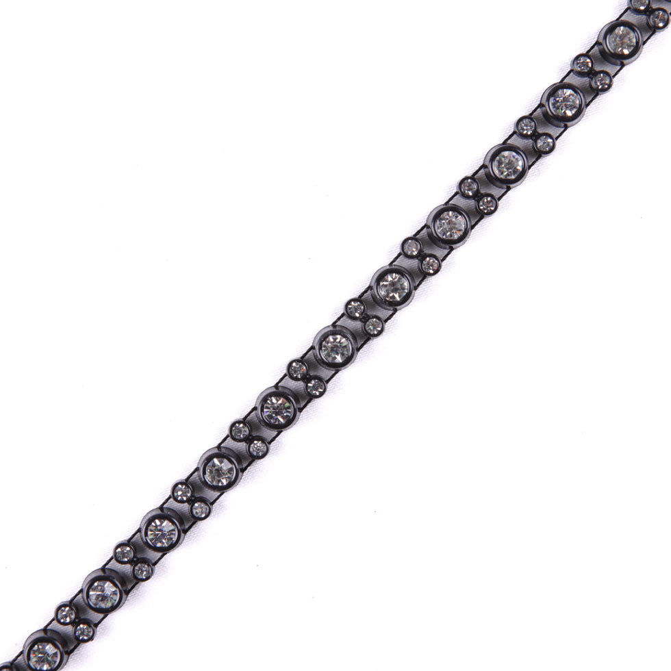 Black/Crystal Plastic & Glass - Joann Fabrics