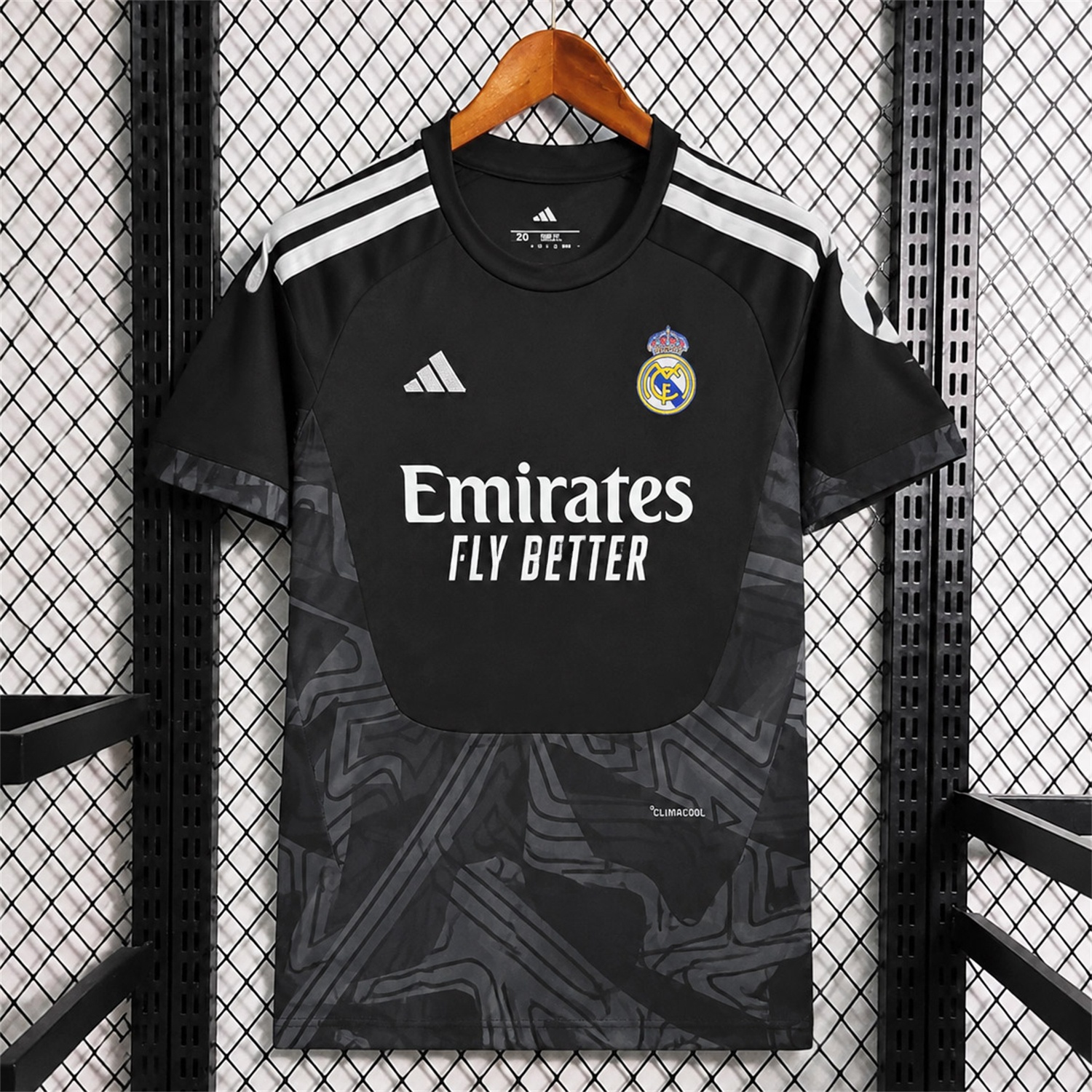 Real Madrid 26-27 Black Goalkeeper Jersey - Fans Version - UnitedFutballJersey