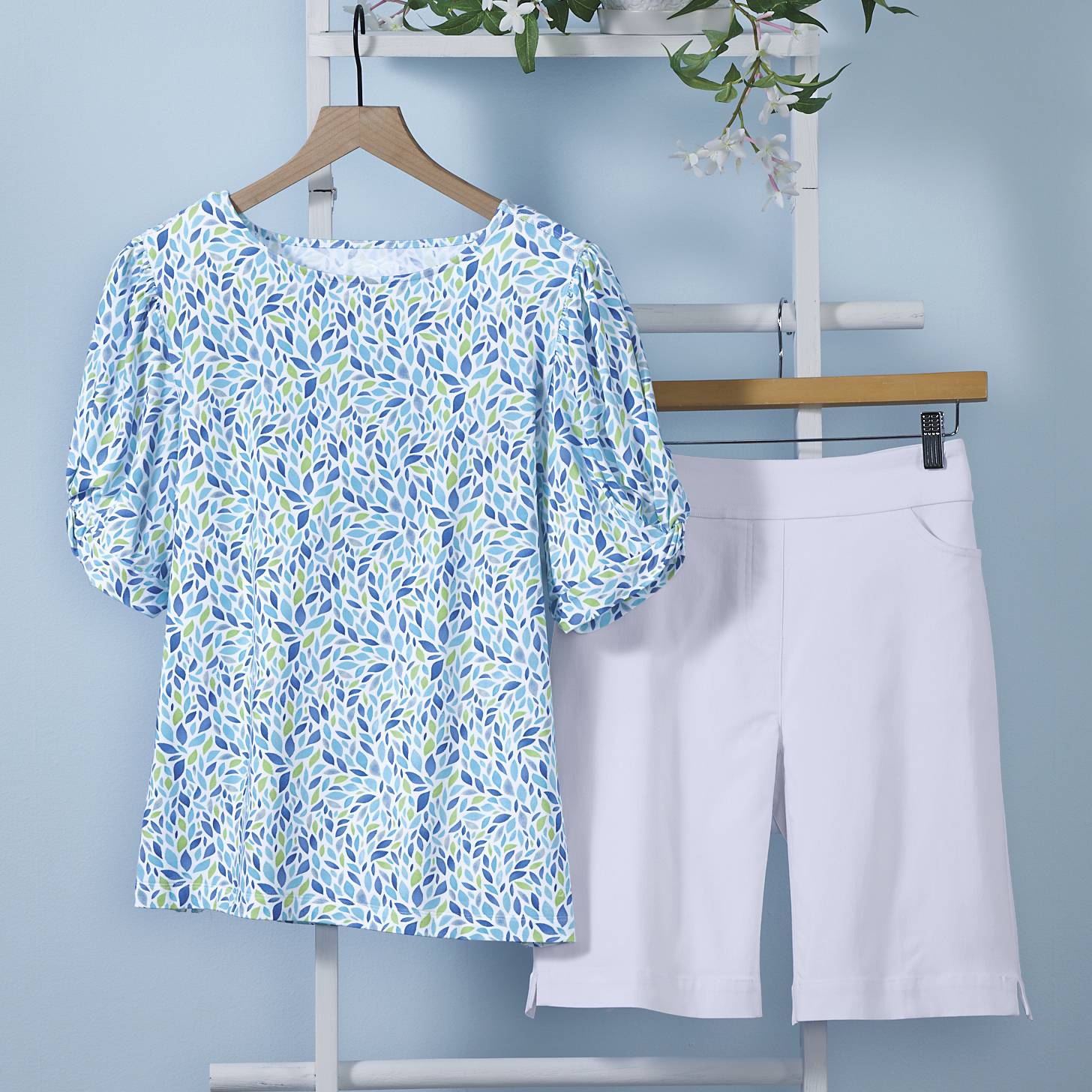 Petal Print Twist Sleeve Top - Northstyle Catalog
