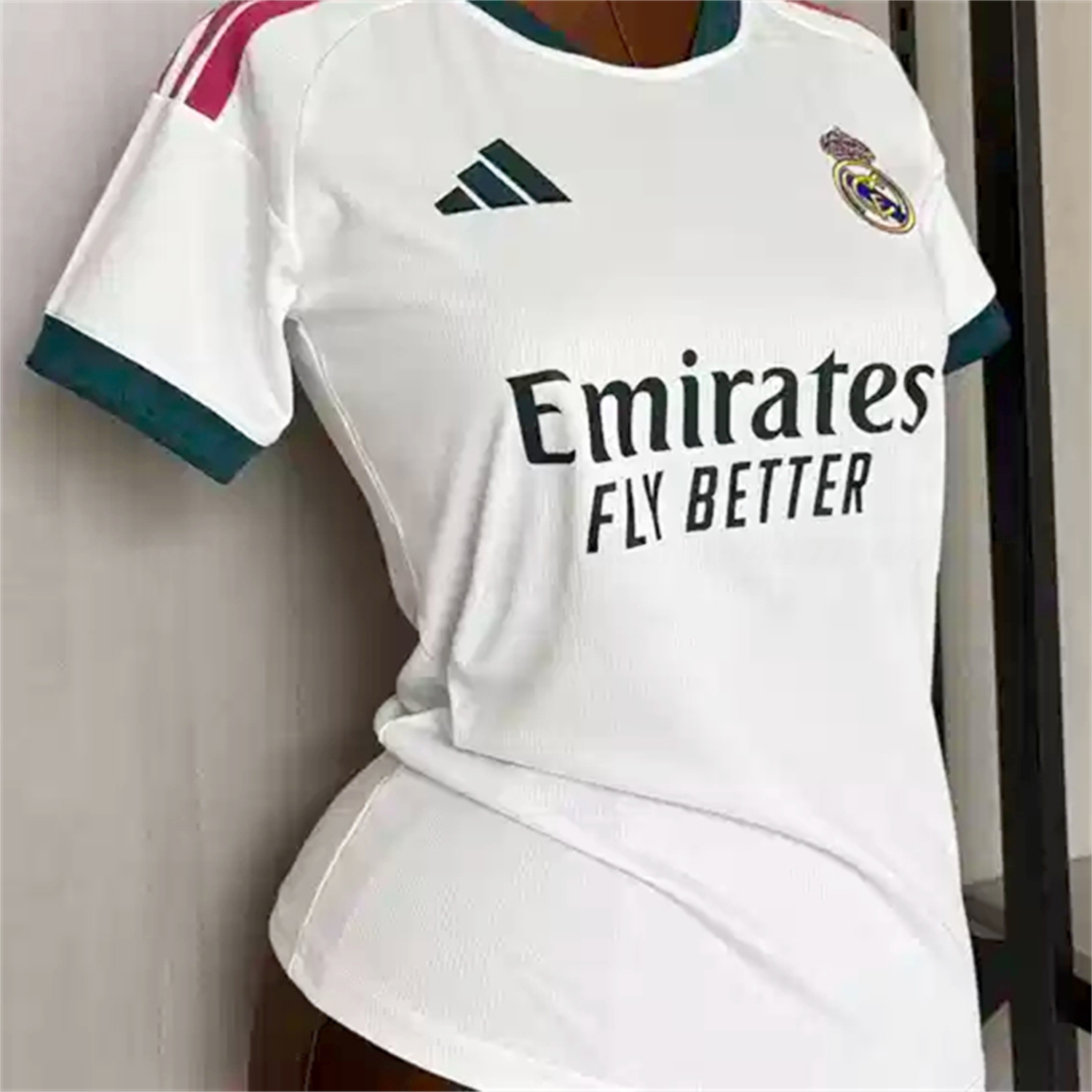 Women's Real Madrid 26-27 Home Jersey - Fans Version - UnitedFutballJersey